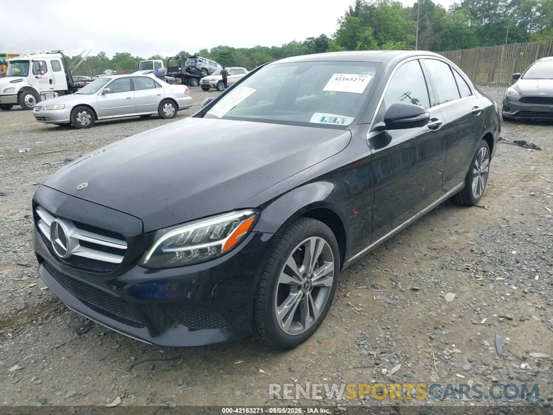 2 Photograph of a damaged car WDDWF8EB4KR512866 MERCEDES-BENZ C 300 2019