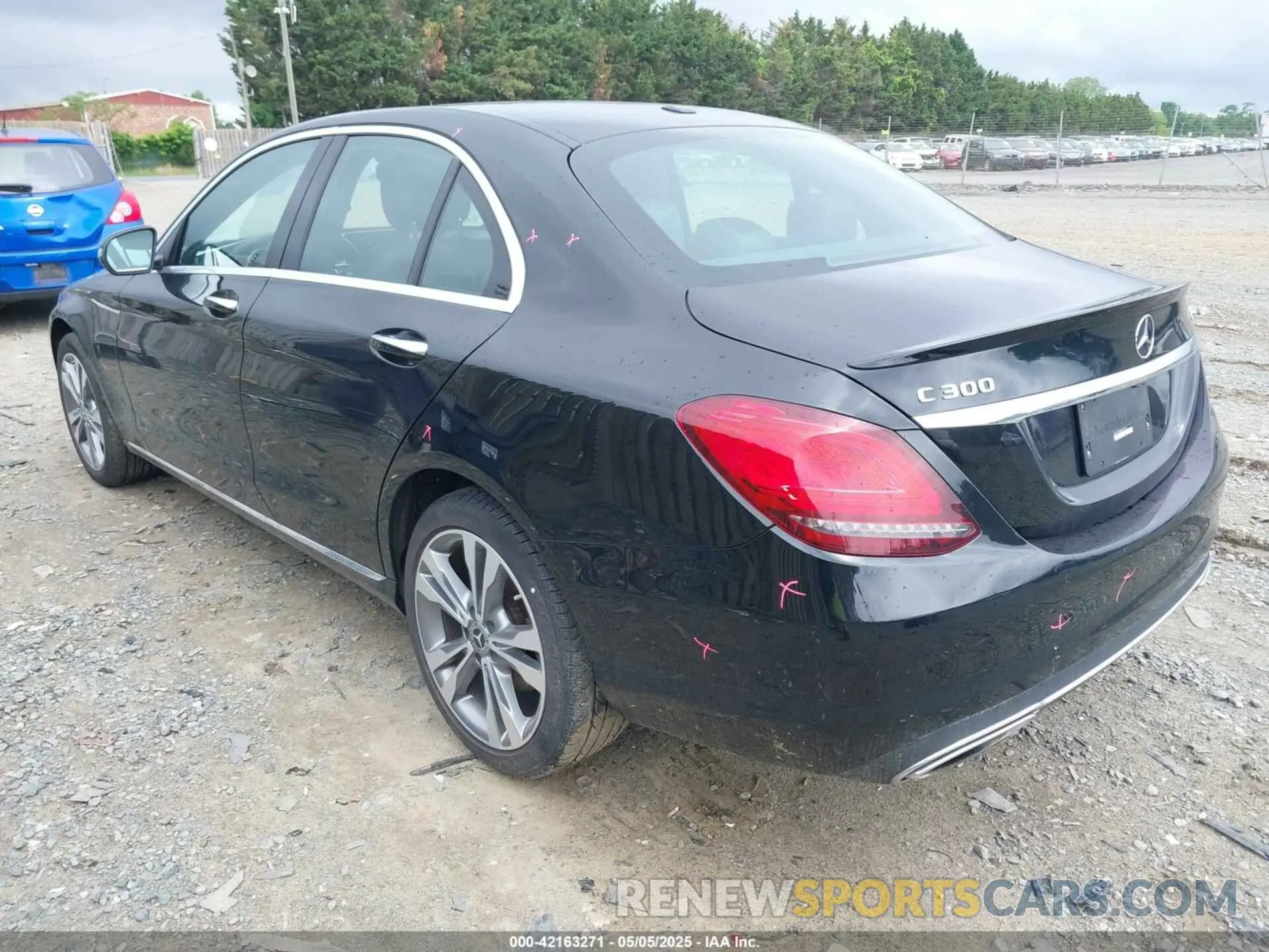 3 Photograph of a damaged car WDDWF8EB4KR512866 MERCEDES-BENZ C 300 2019