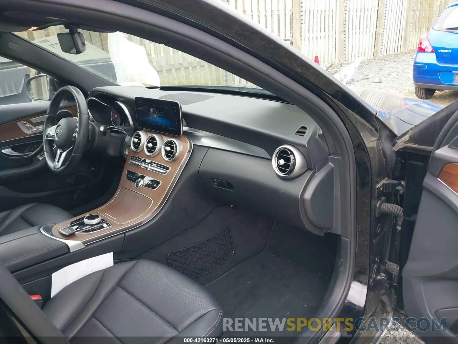 5 Photograph of a damaged car WDDWF8EB4KR512866 MERCEDES-BENZ C 300 2019