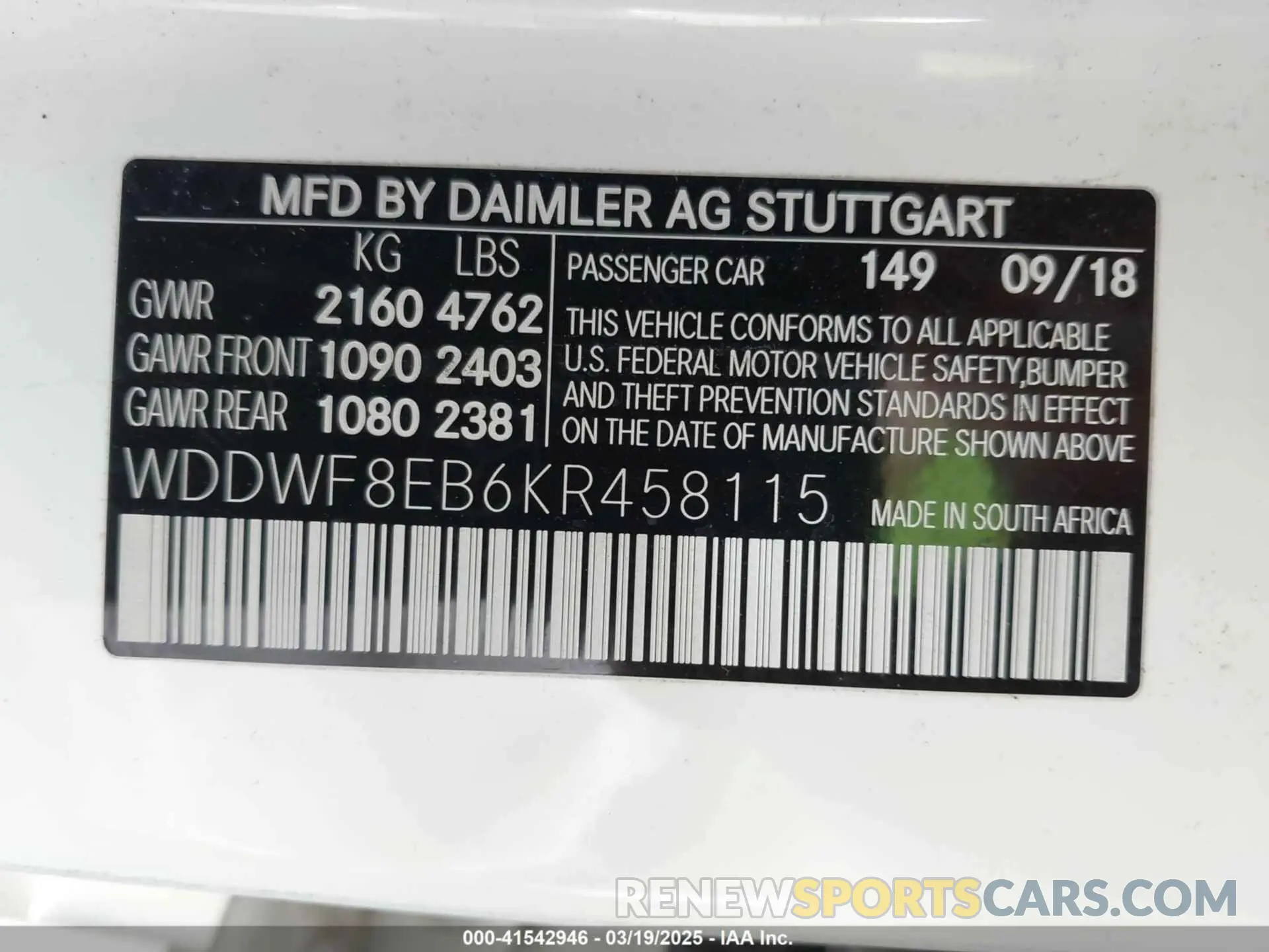 9 Photograph of a damaged car WDDWF8EB6KR458115 MERCEDES-BENZ C 300 2019