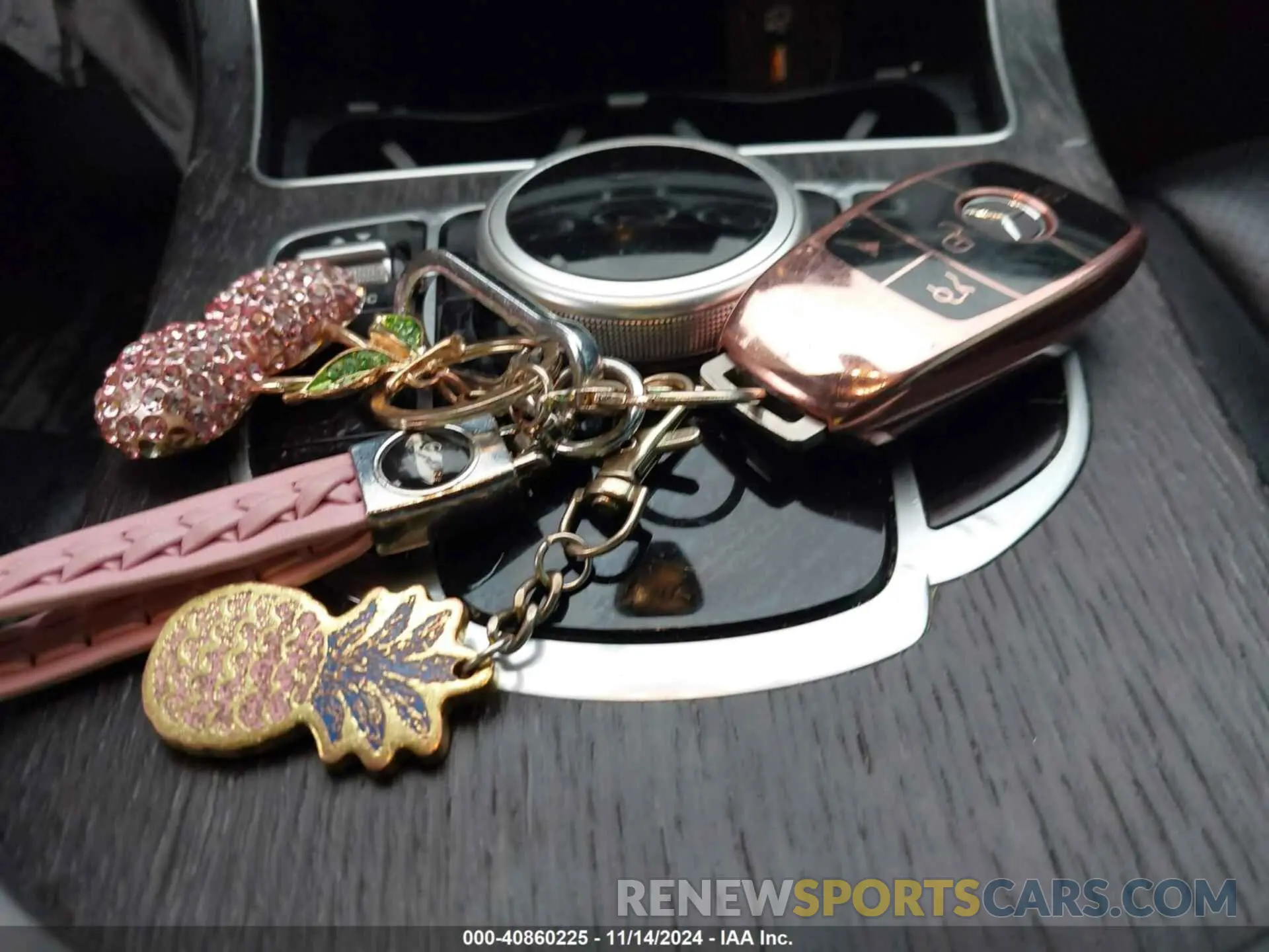 11 Photograph of a damaged car WDDWF8EB7KR484397 MERCEDES-BENZ C 300 2019