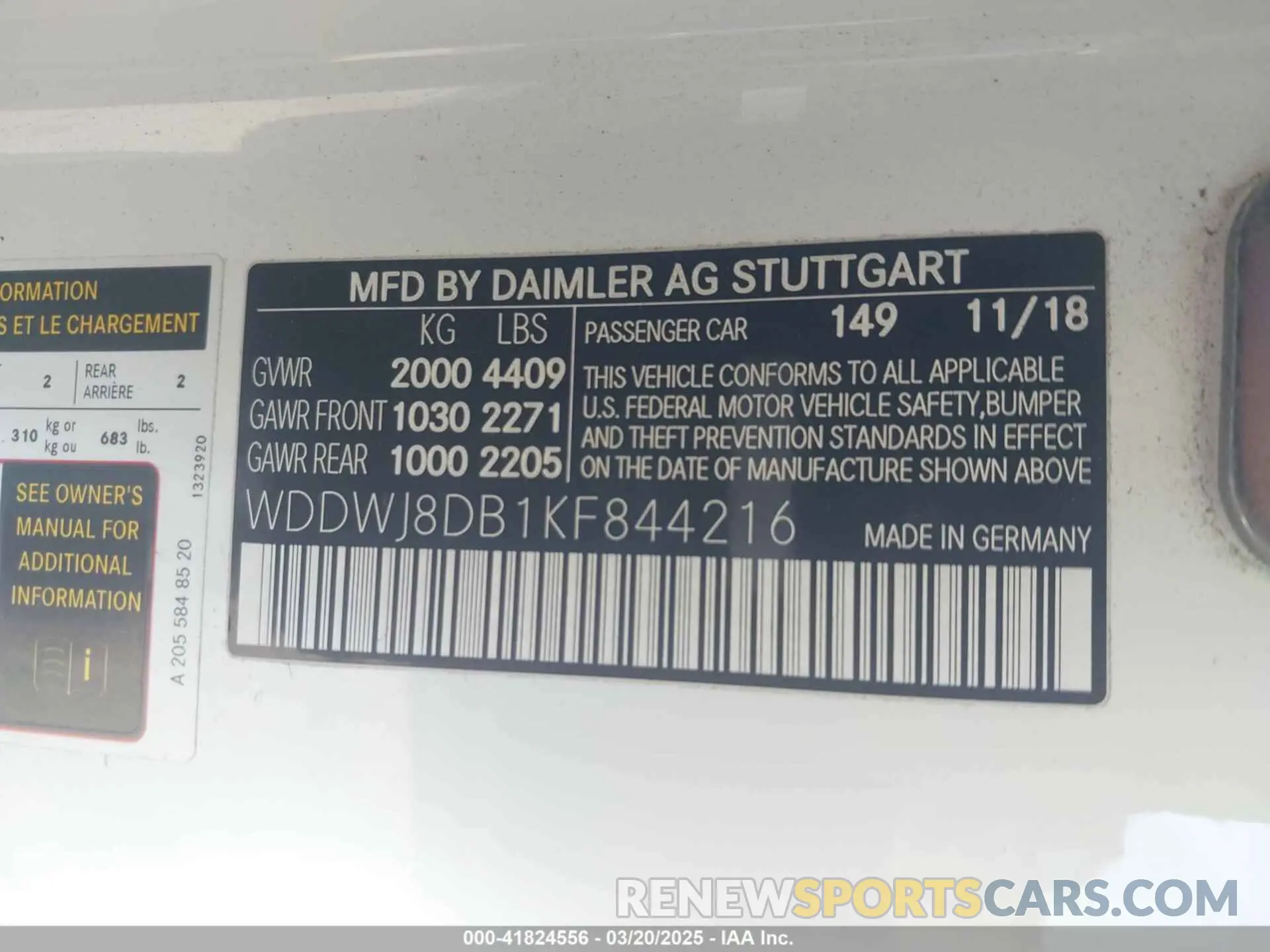 9 Photograph of a damaged car WDDWJ8DB1KF844216 MERCEDES-BENZ C 300 2019