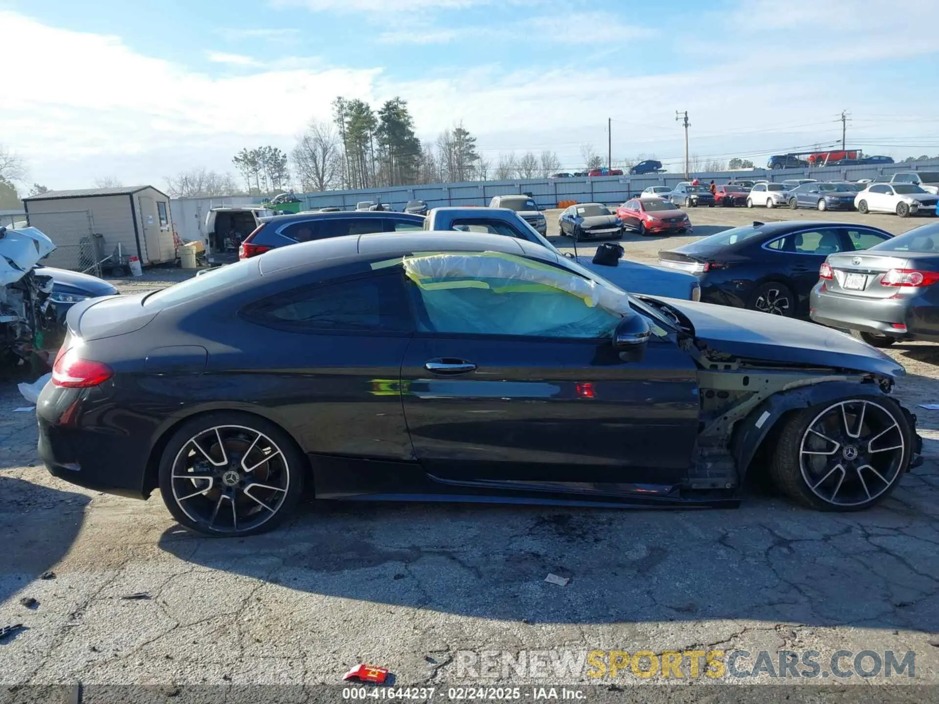 13 Photograph of a damaged car WDDWJ8DB4KF827765 MERCEDES-BENZ C 300 2019