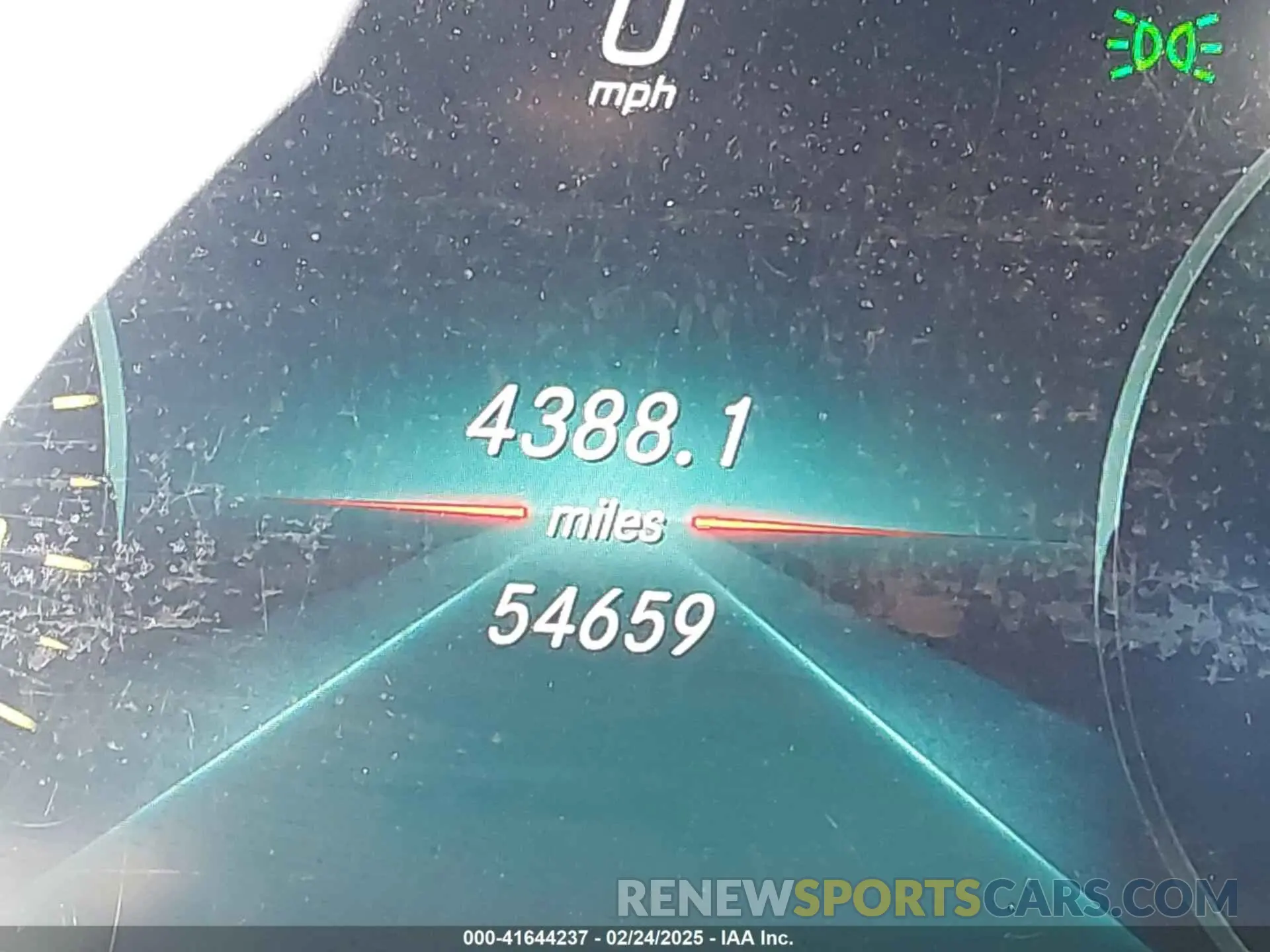 15 Photograph of a damaged car WDDWJ8DB4KF827765 MERCEDES-BENZ C 300 2019