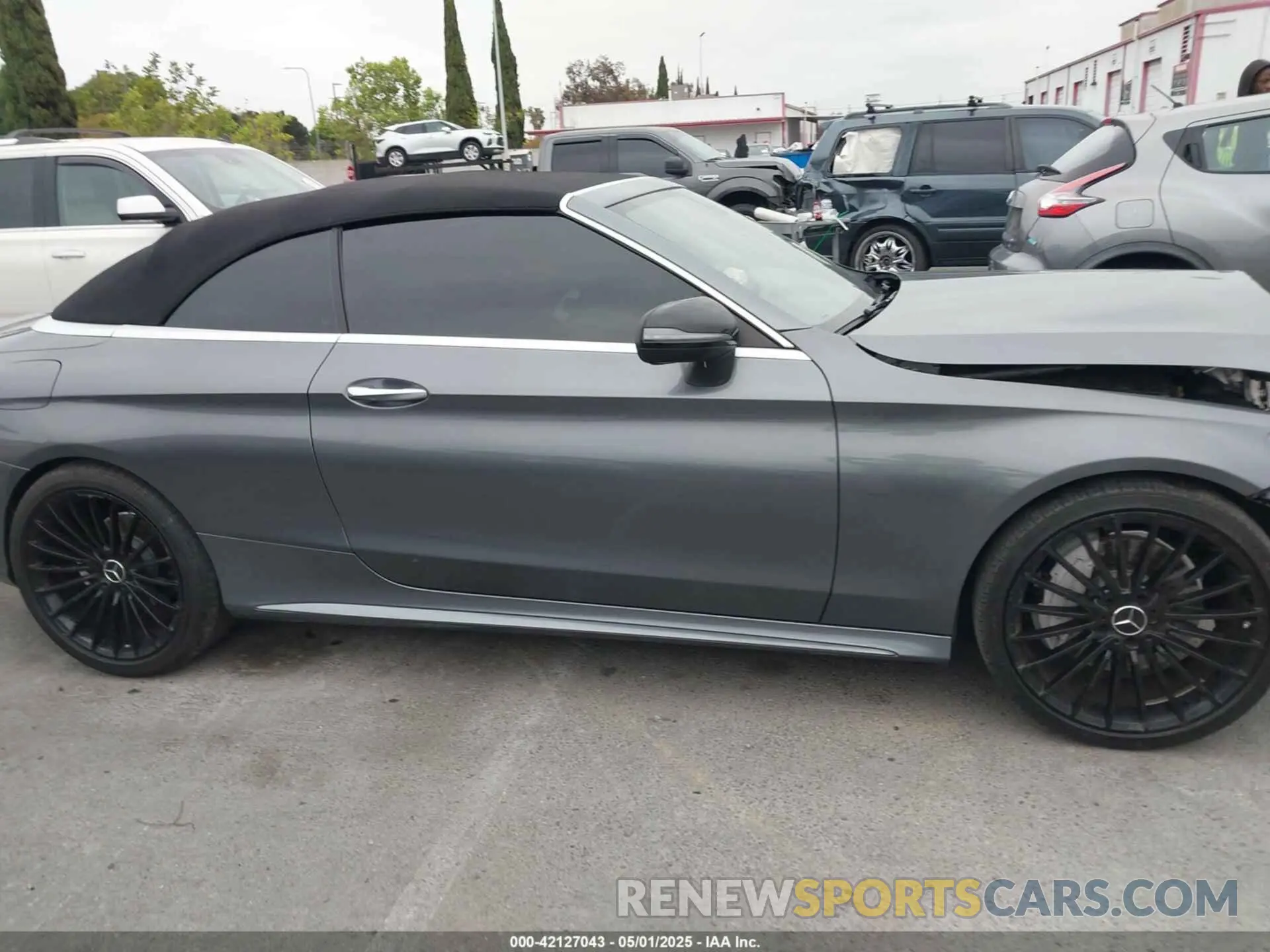 13 Photograph of a damaged car WDDWK8DB4KF901750 MERCEDES-BENZ C 300 2019