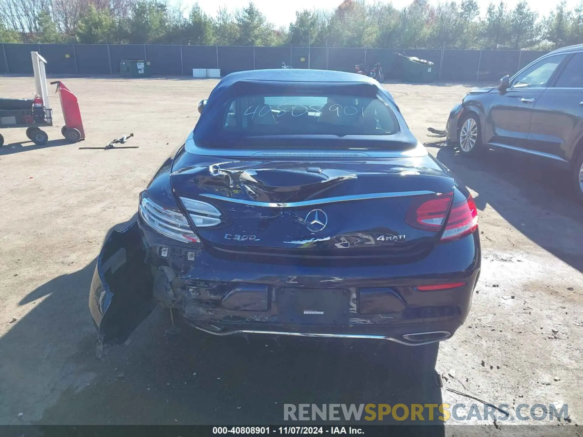 16 Photograph of a damaged car WDDWK8EB0KF814653 MERCEDES-BENZ C 300 2019
