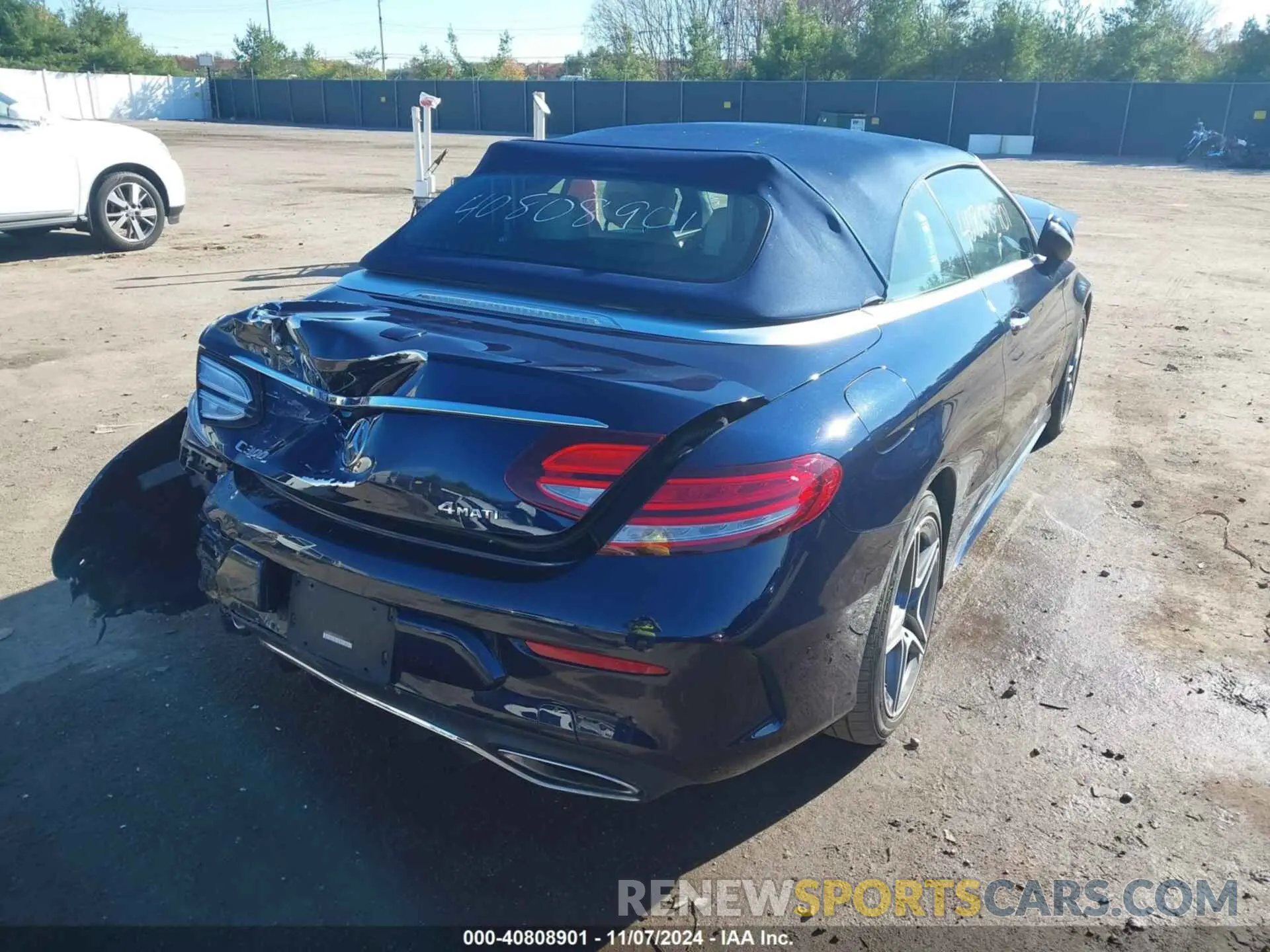 4 Photograph of a damaged car WDDWK8EB0KF814653 MERCEDES-BENZ C 300 2019