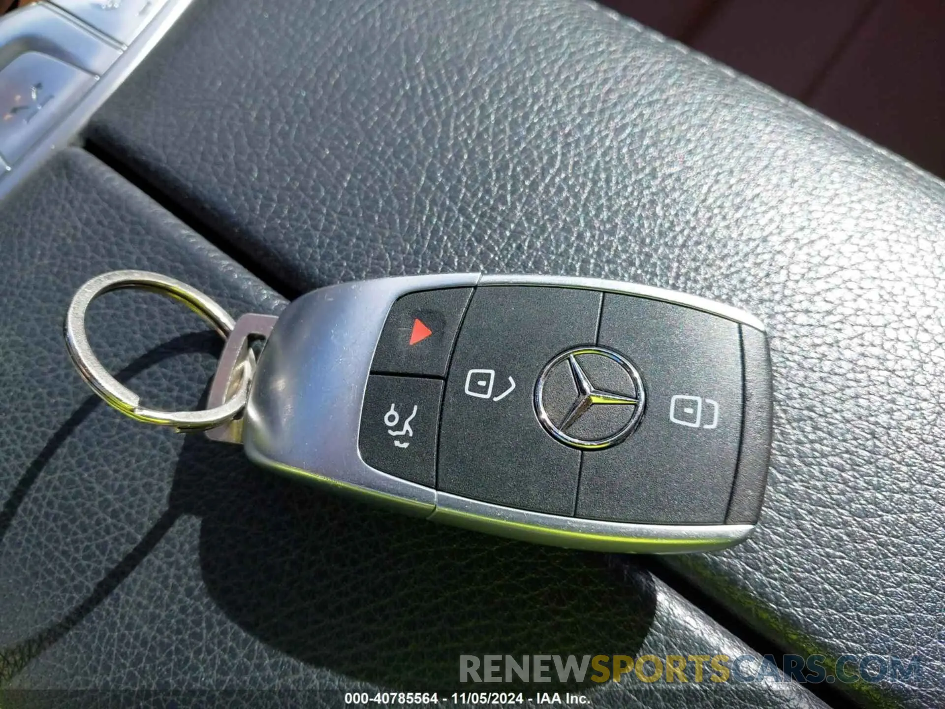 11 Photograph of a damaged car WDDWK8EB0KF835258 MERCEDES-BENZ C 300 2019