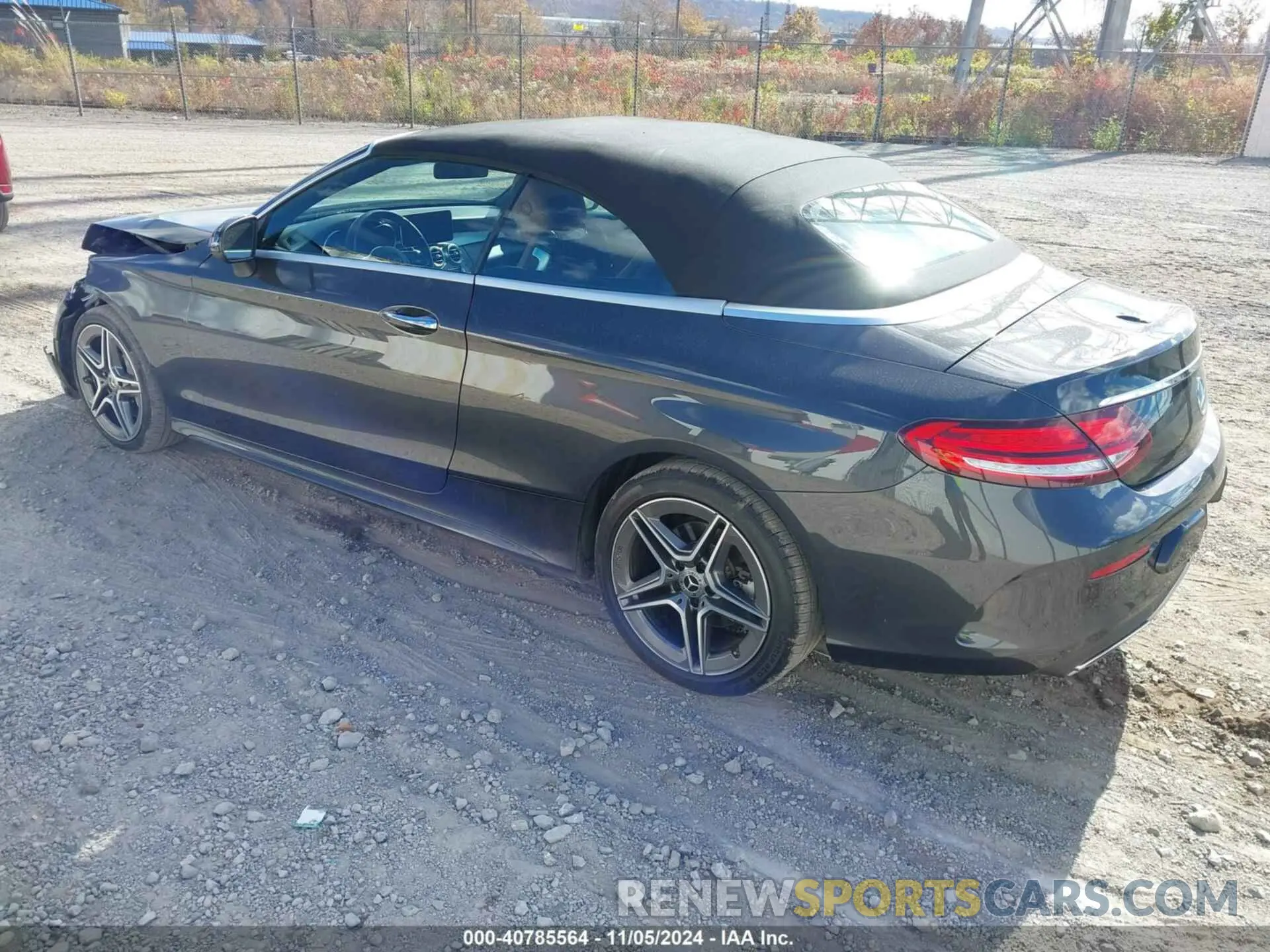 3 Photograph of a damaged car WDDWK8EB0KF835258 MERCEDES-BENZ C 300 2019