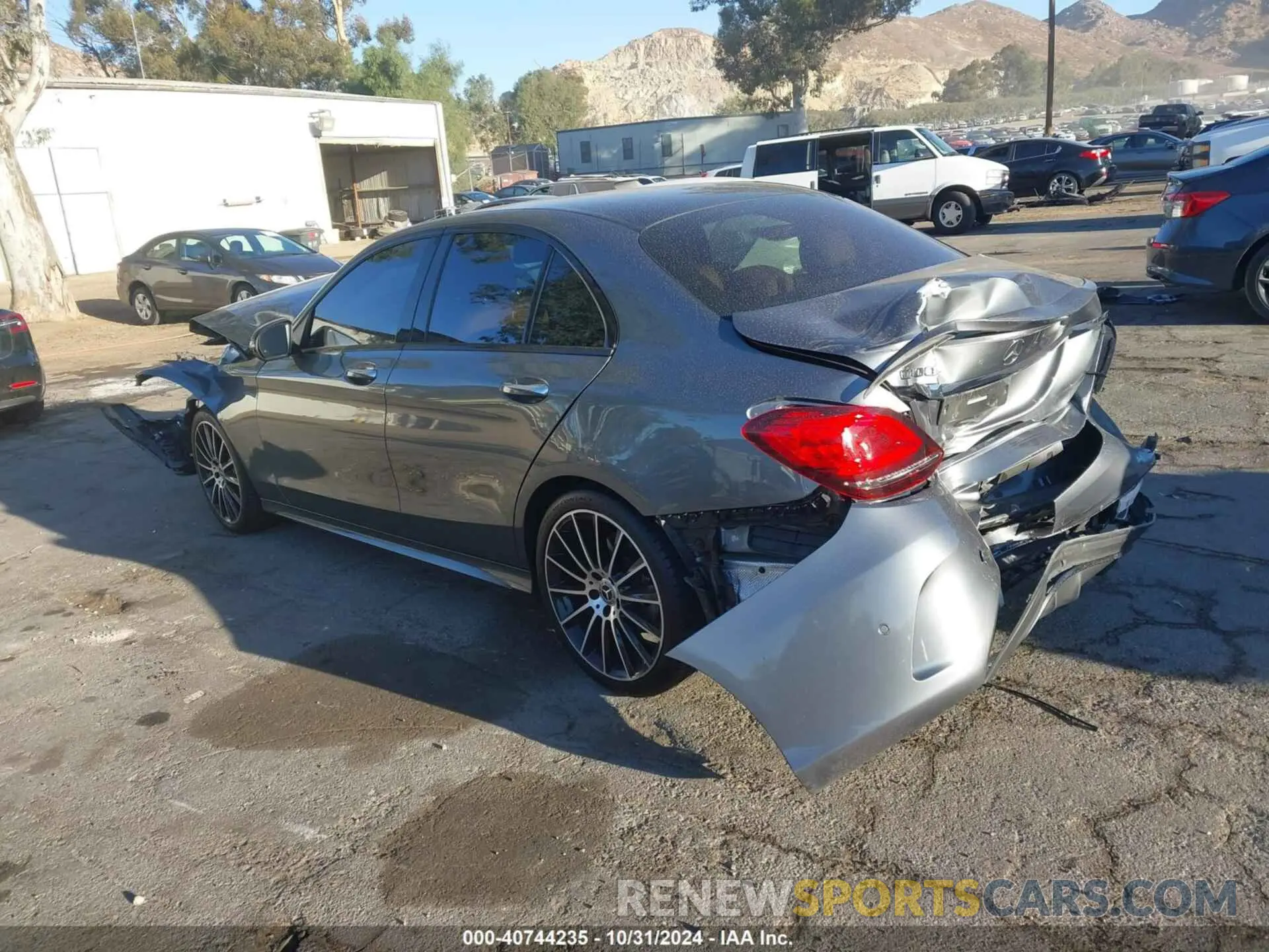 3 Photograph of a damaged car 55SWF8DB0LU322984 MERCEDES-BENZ C 300 2020