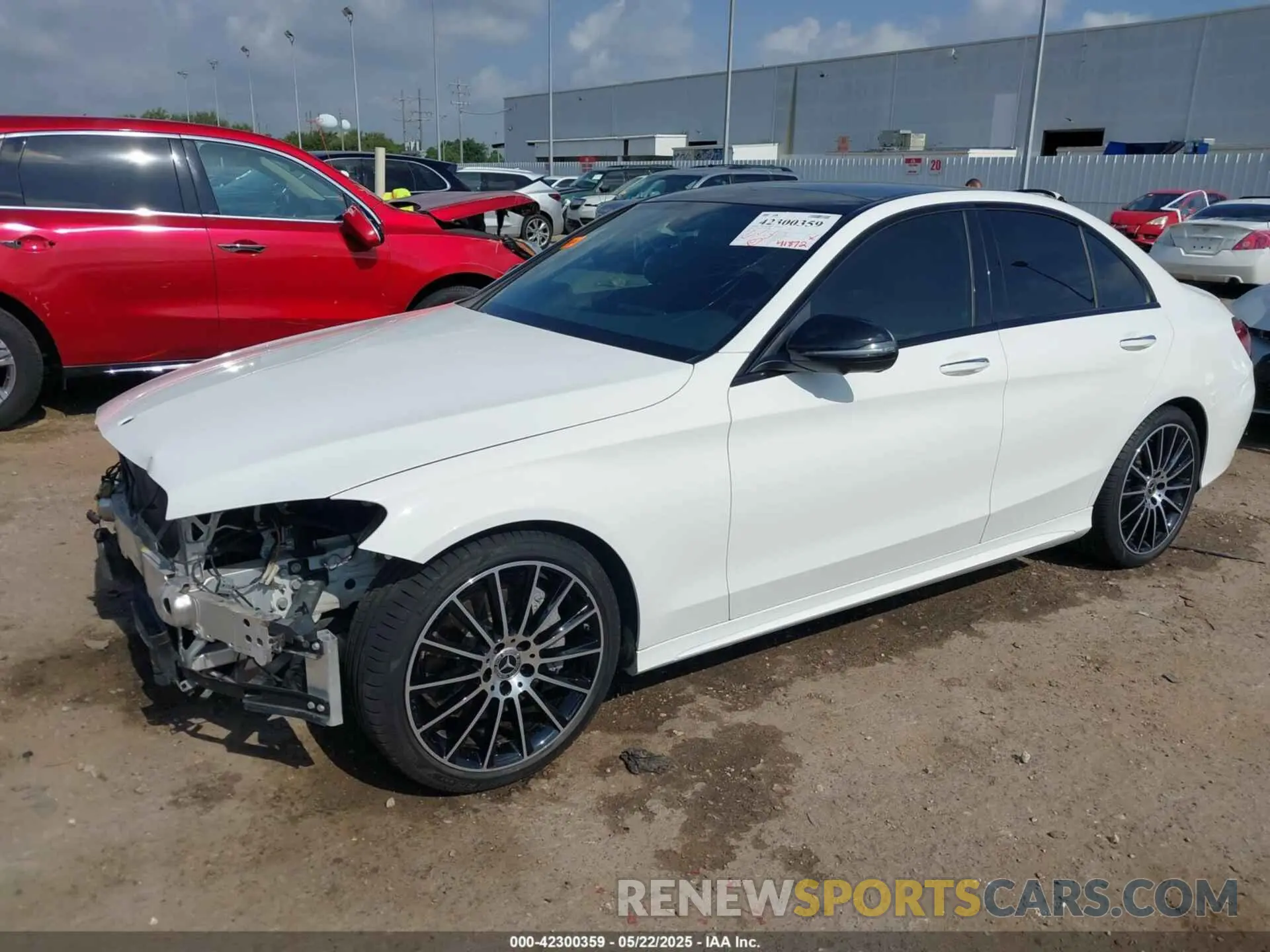 2 Photograph of a damaged car 55SWF8DB0LU325495 MERCEDES-BENZ C 300 2020