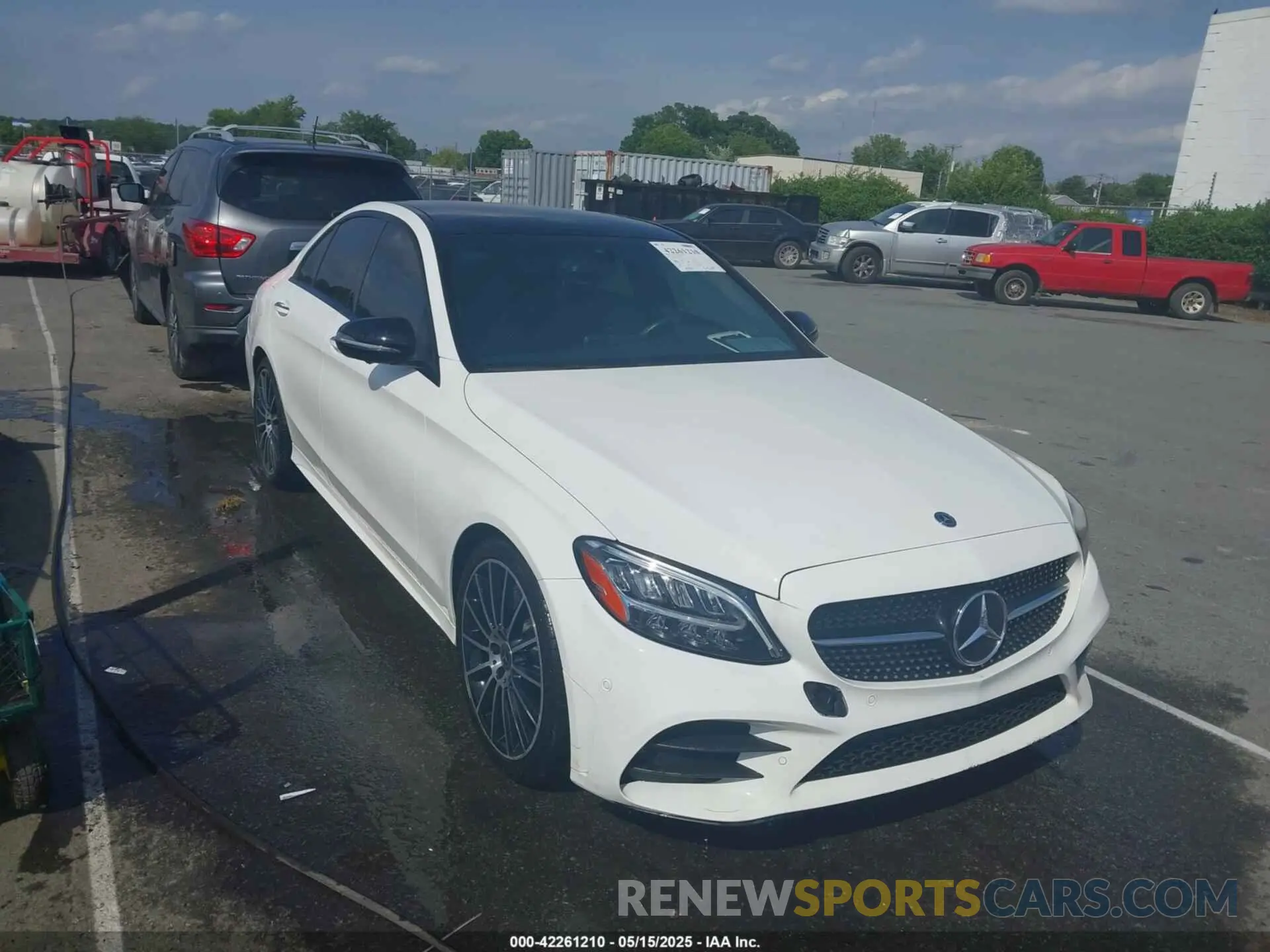 1 Photograph of a damaged car 55SWF8DB0LU326579 MERCEDES-BENZ C 300 2020