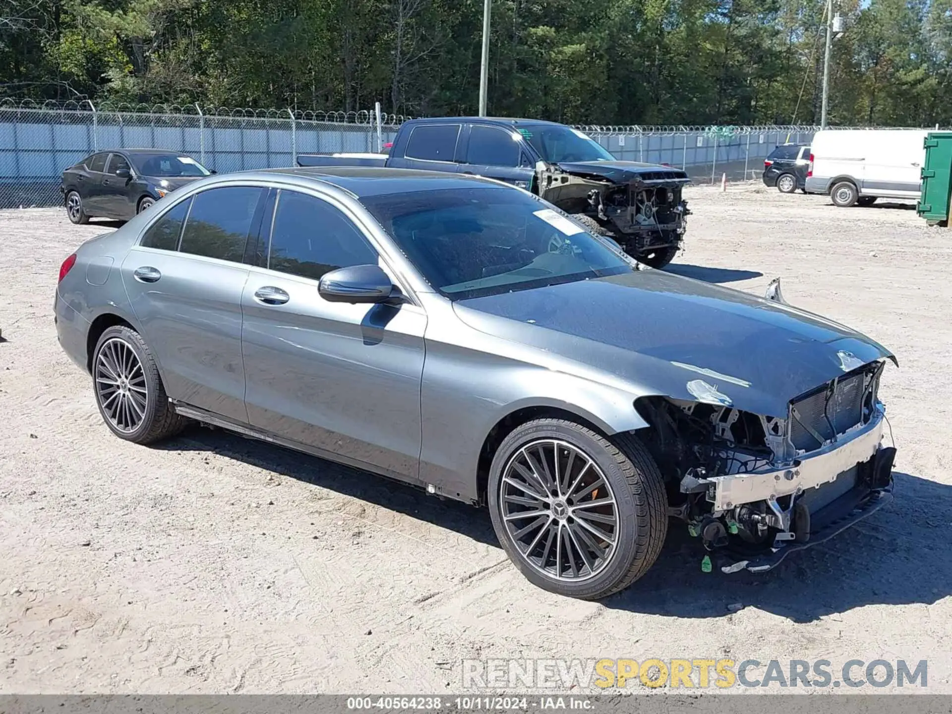 1 Photograph of a damaged car 55SWF8DB0LU328414 MERCEDES-BENZ C 300 2020
