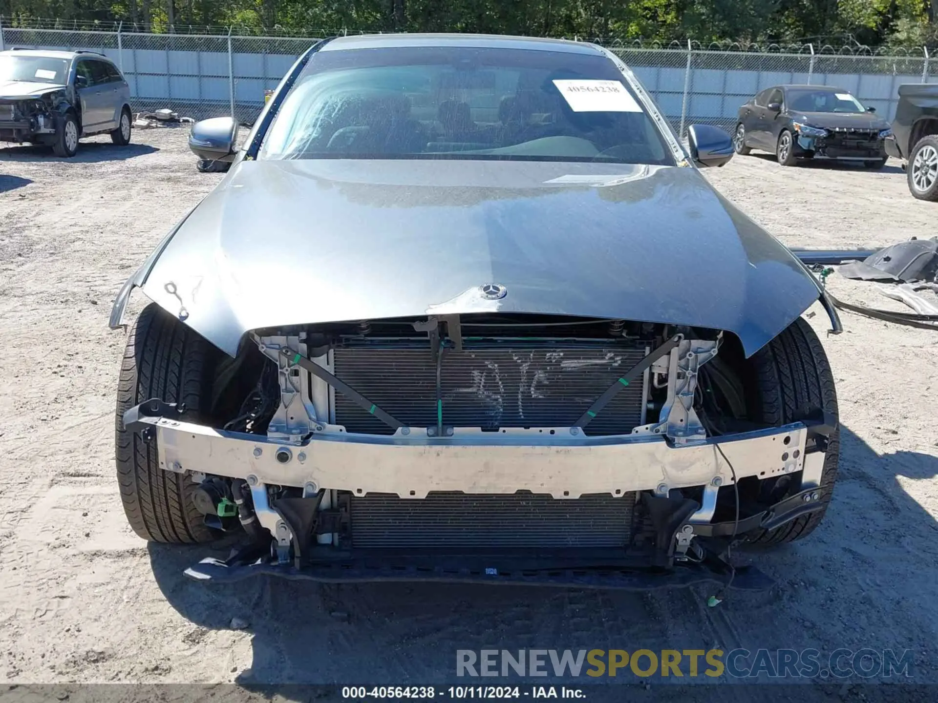 6 Photograph of a damaged car 55SWF8DB0LU328414 MERCEDES-BENZ C 300 2020
