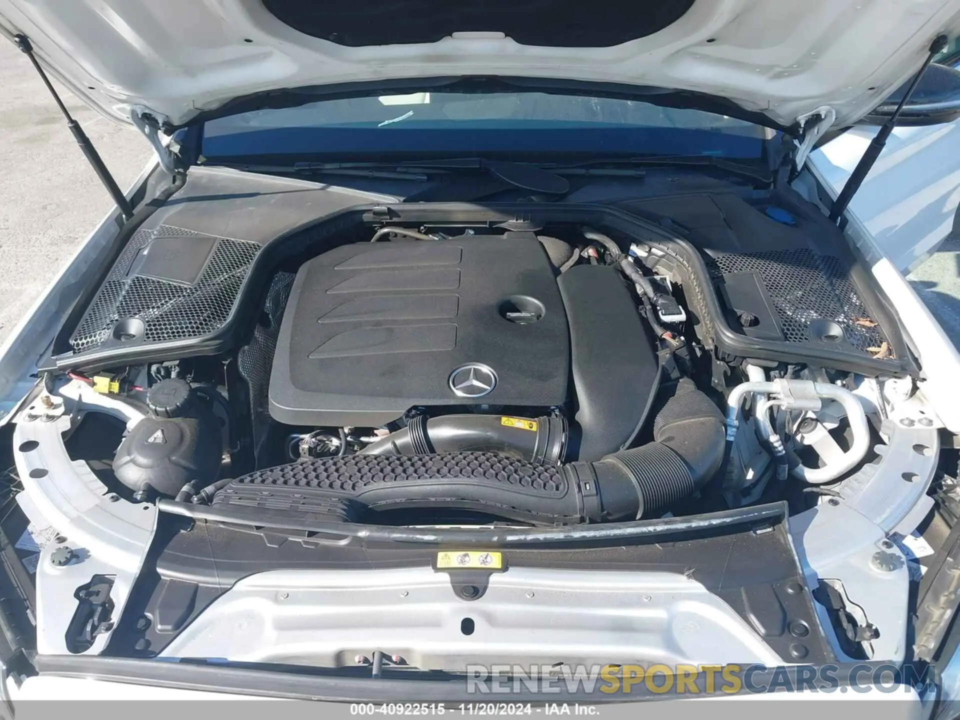 10 Photograph of a damaged car 55SWF8DB1LU322850 MERCEDES-BENZ C 300 2020