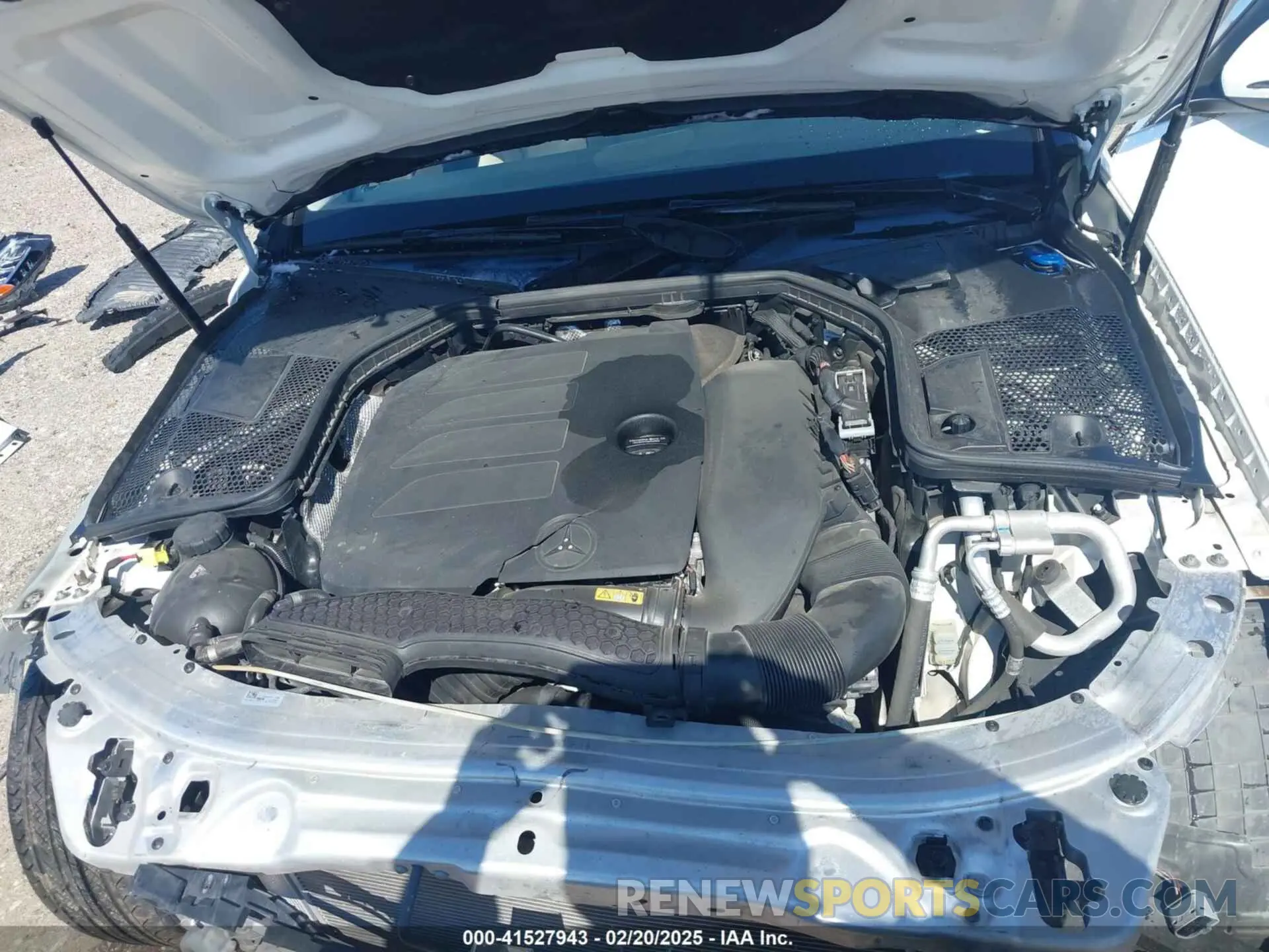 10 Photograph of a damaged car 55SWF8DB5LU327808 MERCEDES-BENZ C 300 2020