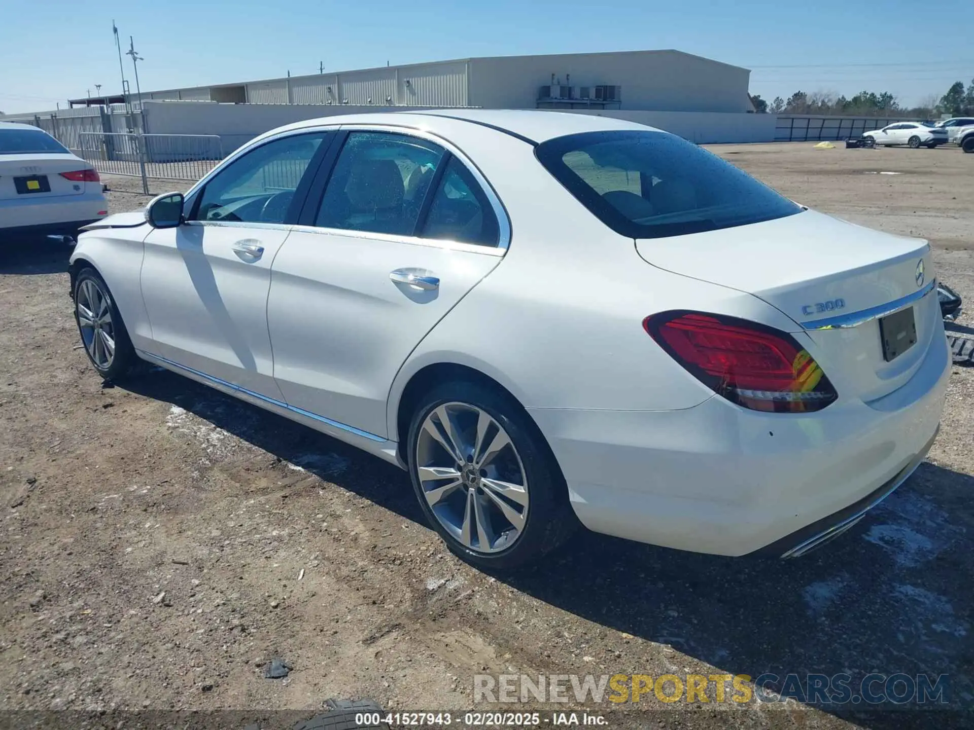 3 Photograph of a damaged car 55SWF8DB5LU327808 MERCEDES-BENZ C 300 2020
