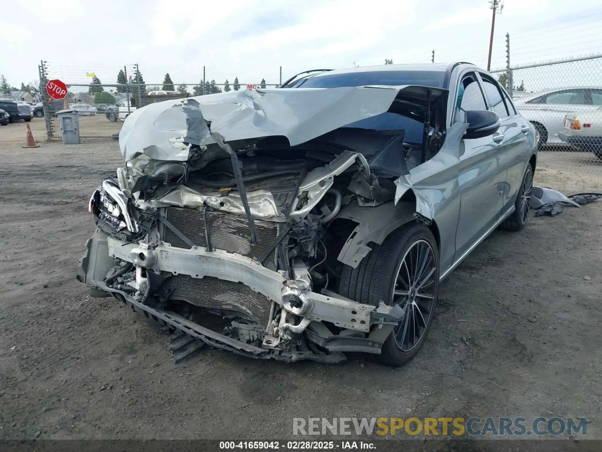 2 Photograph of a damaged car 55SWF8DB5LU329462 MERCEDES-BENZ C 300 2020