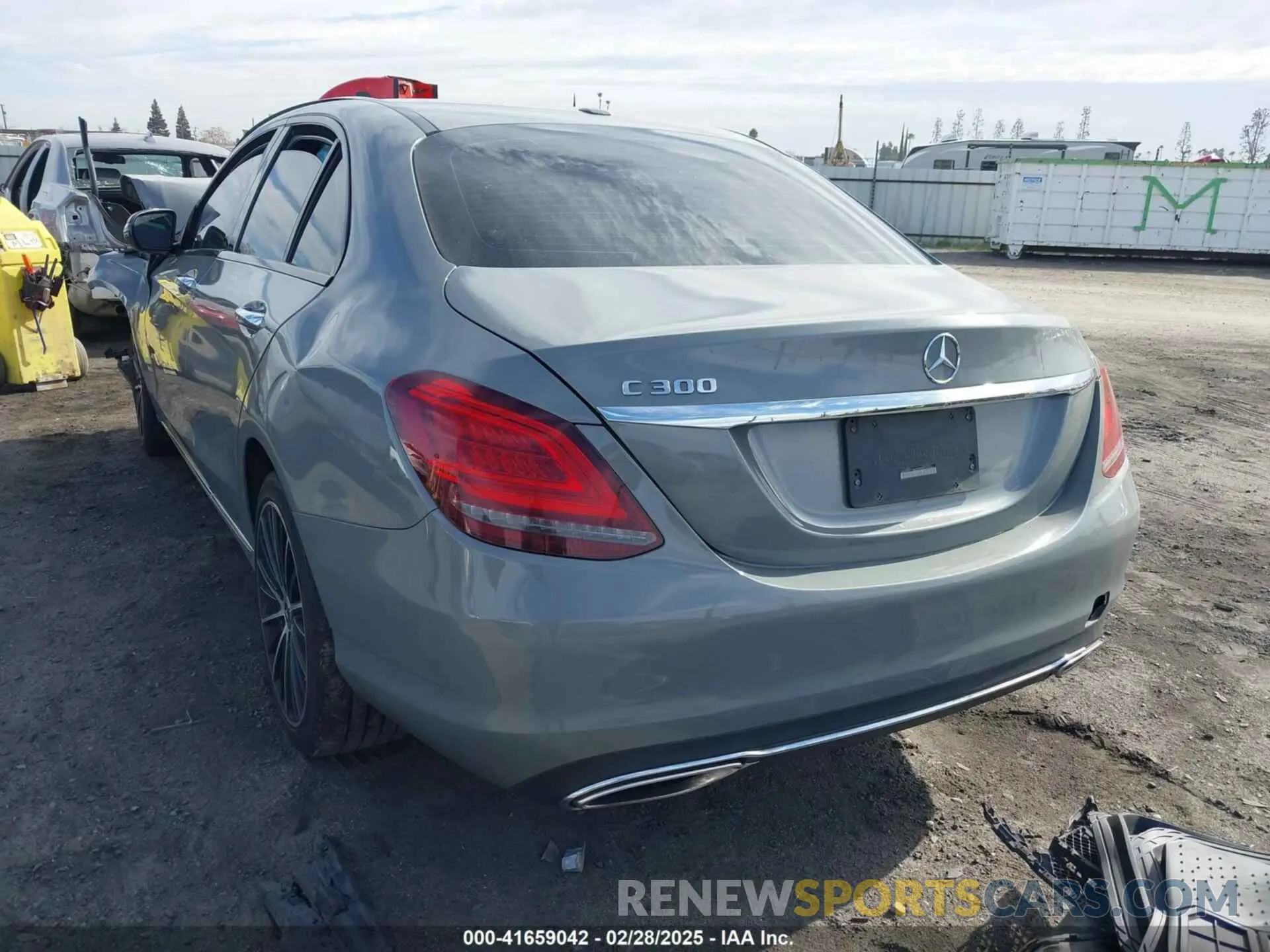 3 Photograph of a damaged car 55SWF8DB5LU329462 MERCEDES-BENZ C 300 2020