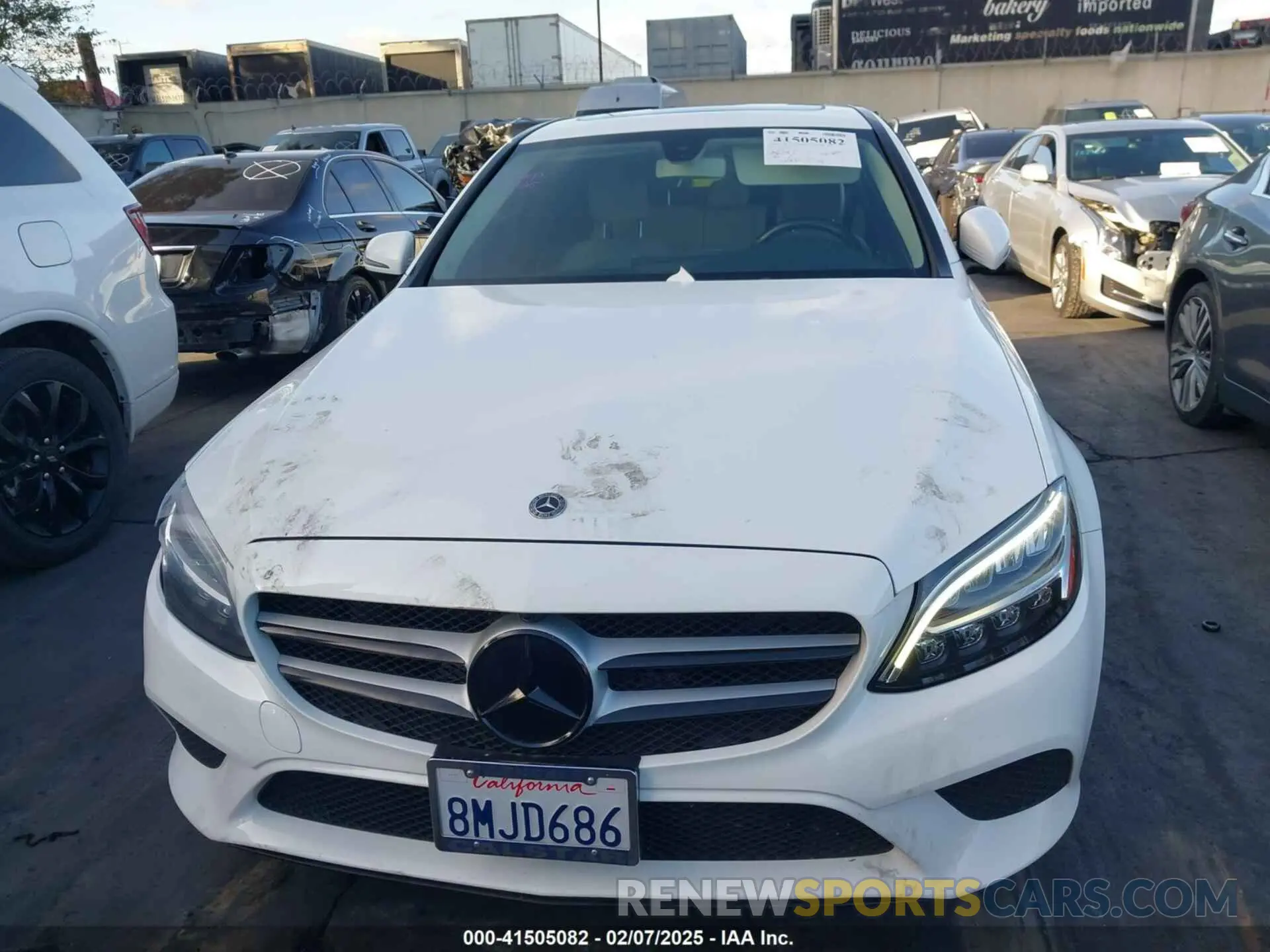 13 Photograph of a damaged car 55SWF8DB6LU323315 MERCEDES-BENZ C 300 2020