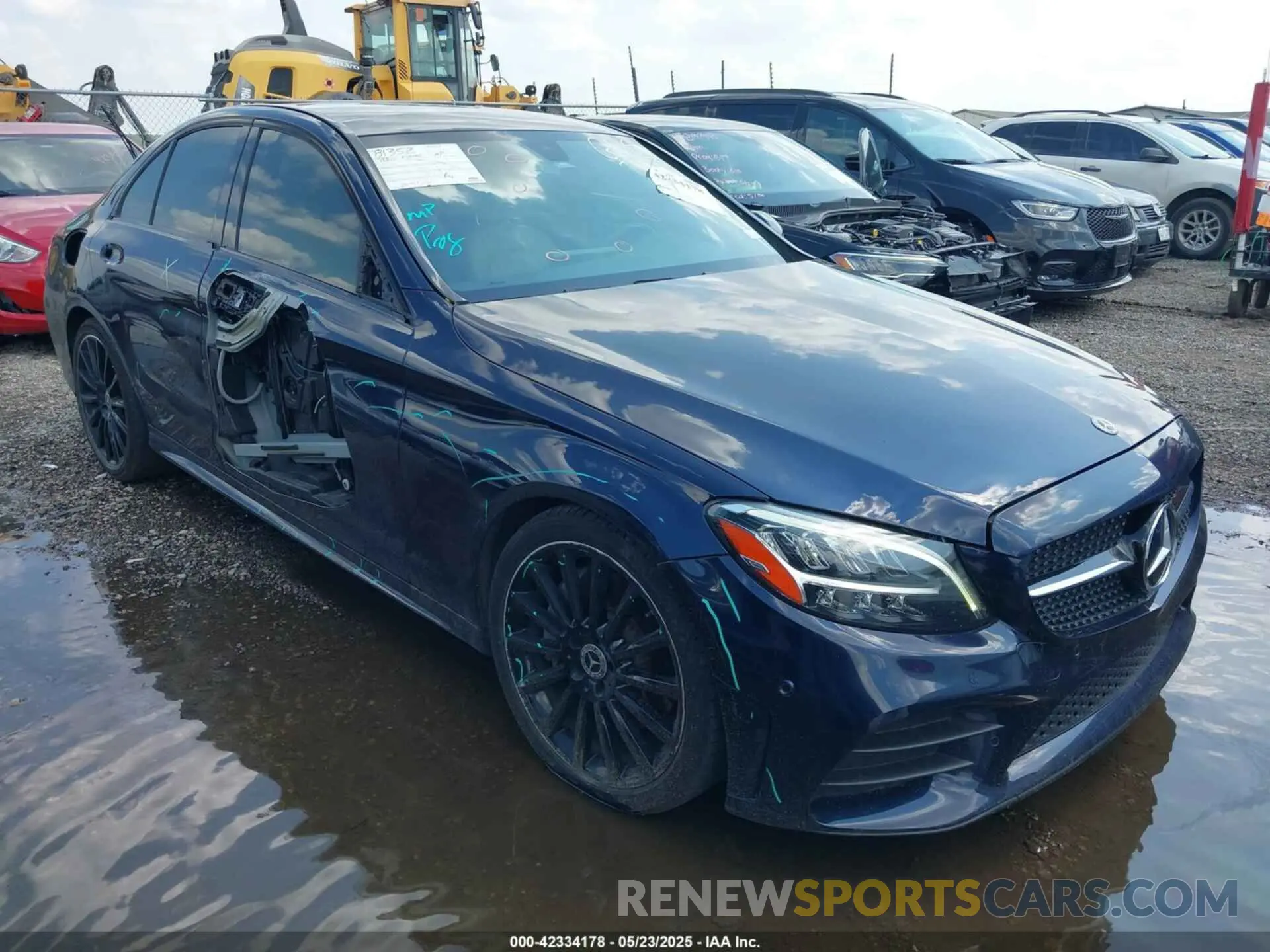 1 Photograph of a damaged car 55SWF8DB6LU326893 MERCEDES-BENZ C 300 2020