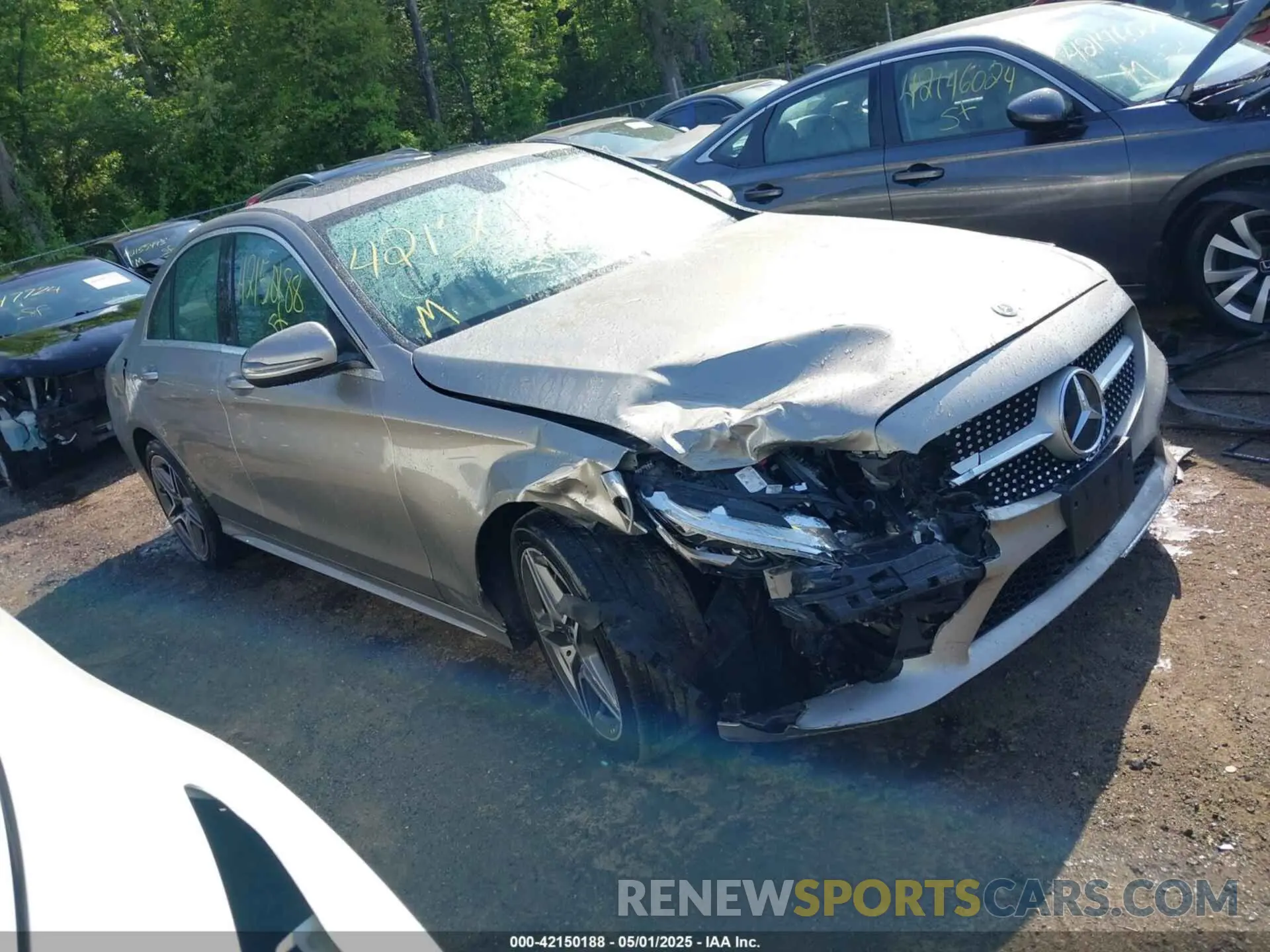 1 Photograph of a damaged car 55SWF8EB0LU329223 MERCEDES-BENZ C 300 2020