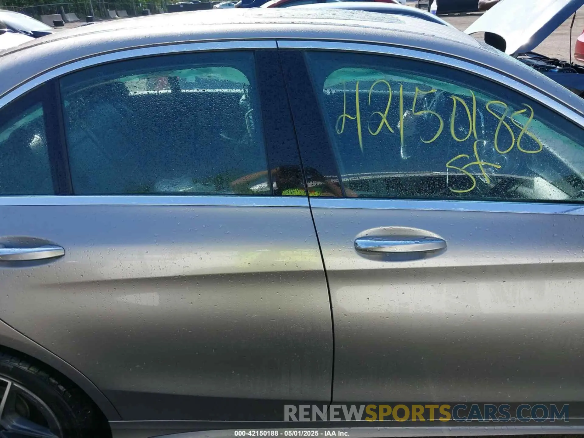 13 Photograph of a damaged car 55SWF8EB0LU329223 MERCEDES-BENZ C 300 2020