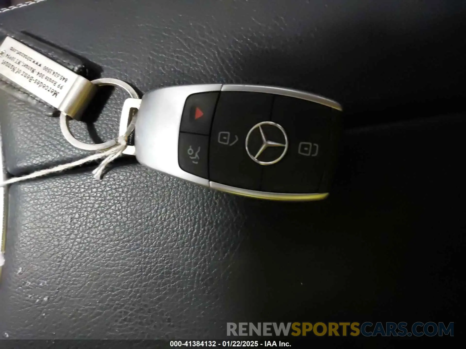 11 Photograph of a damaged car 55SWF8EB0LU329724 MERCEDES-BENZ C 300 2020