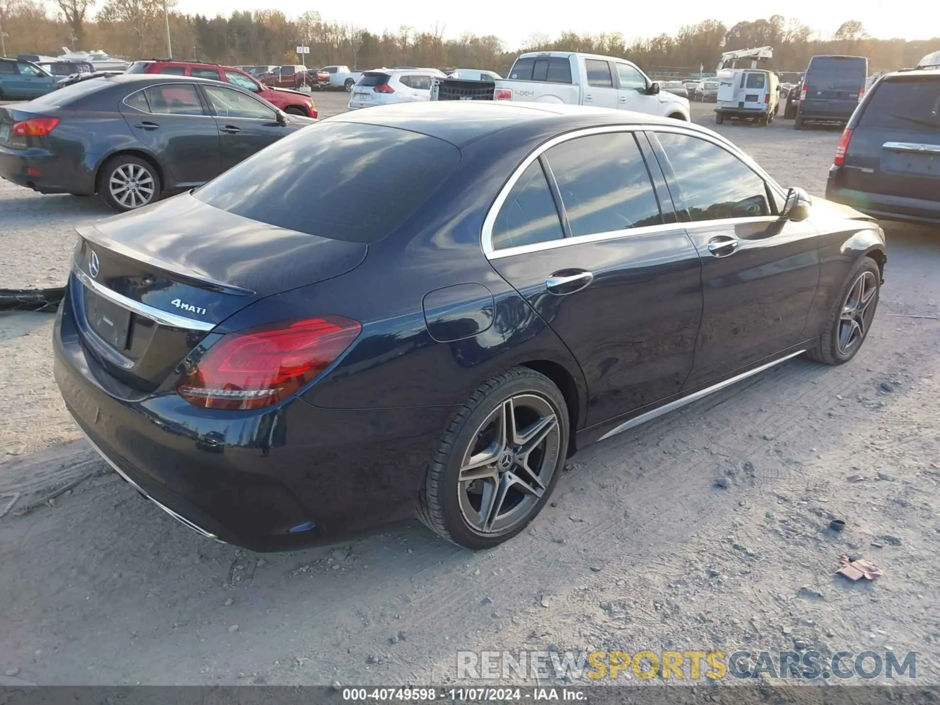 4 Photograph of a damaged car 55SWF8EB1LU330557 MERCEDES-BENZ C 300 2020