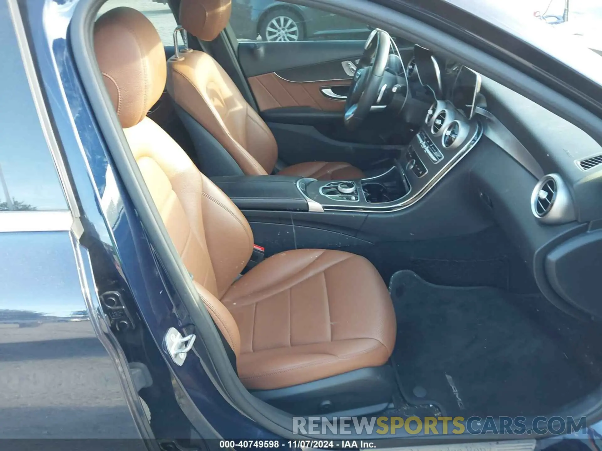 5 Photograph of a damaged car 55SWF8EB1LU330557 MERCEDES-BENZ C 300 2020