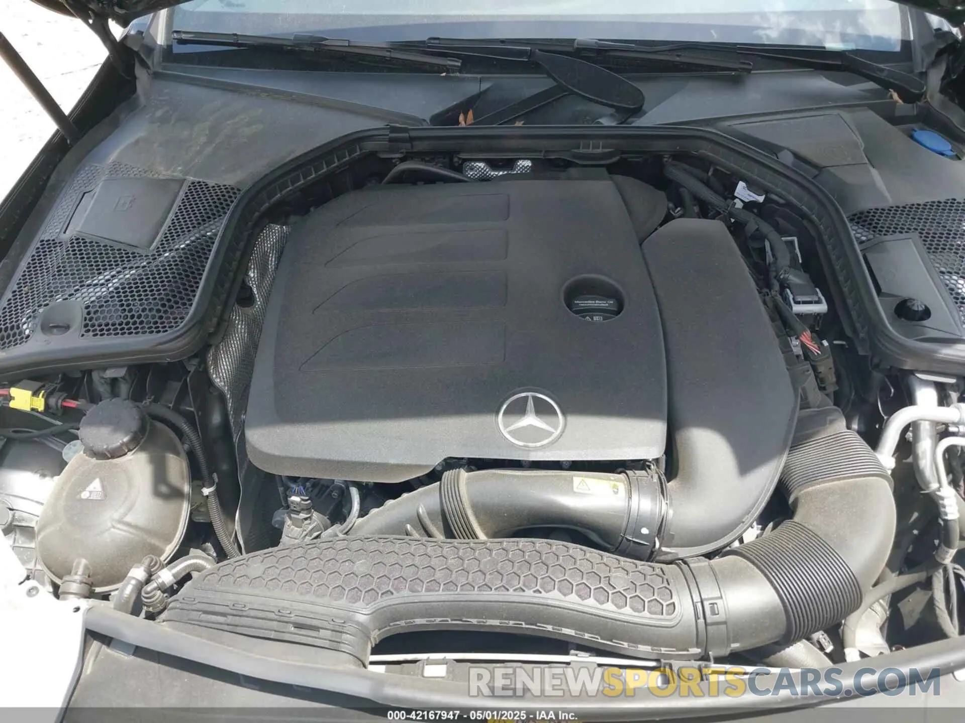 10 Photograph of a damaged car 55SWF8EB2LU324170 MERCEDES-BENZ C 300 2020