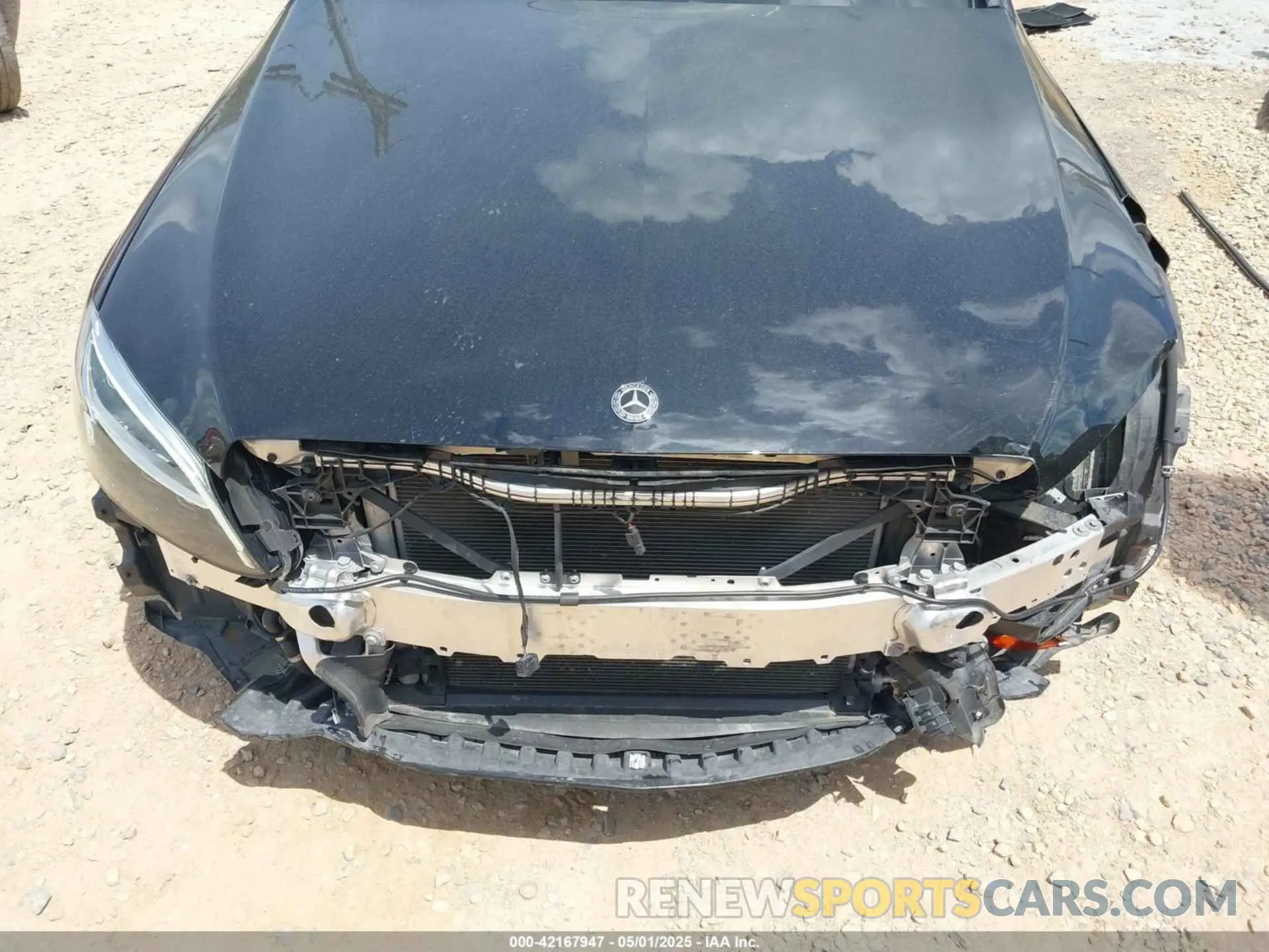 12 Photograph of a damaged car 55SWF8EB2LU324170 MERCEDES-BENZ C 300 2020