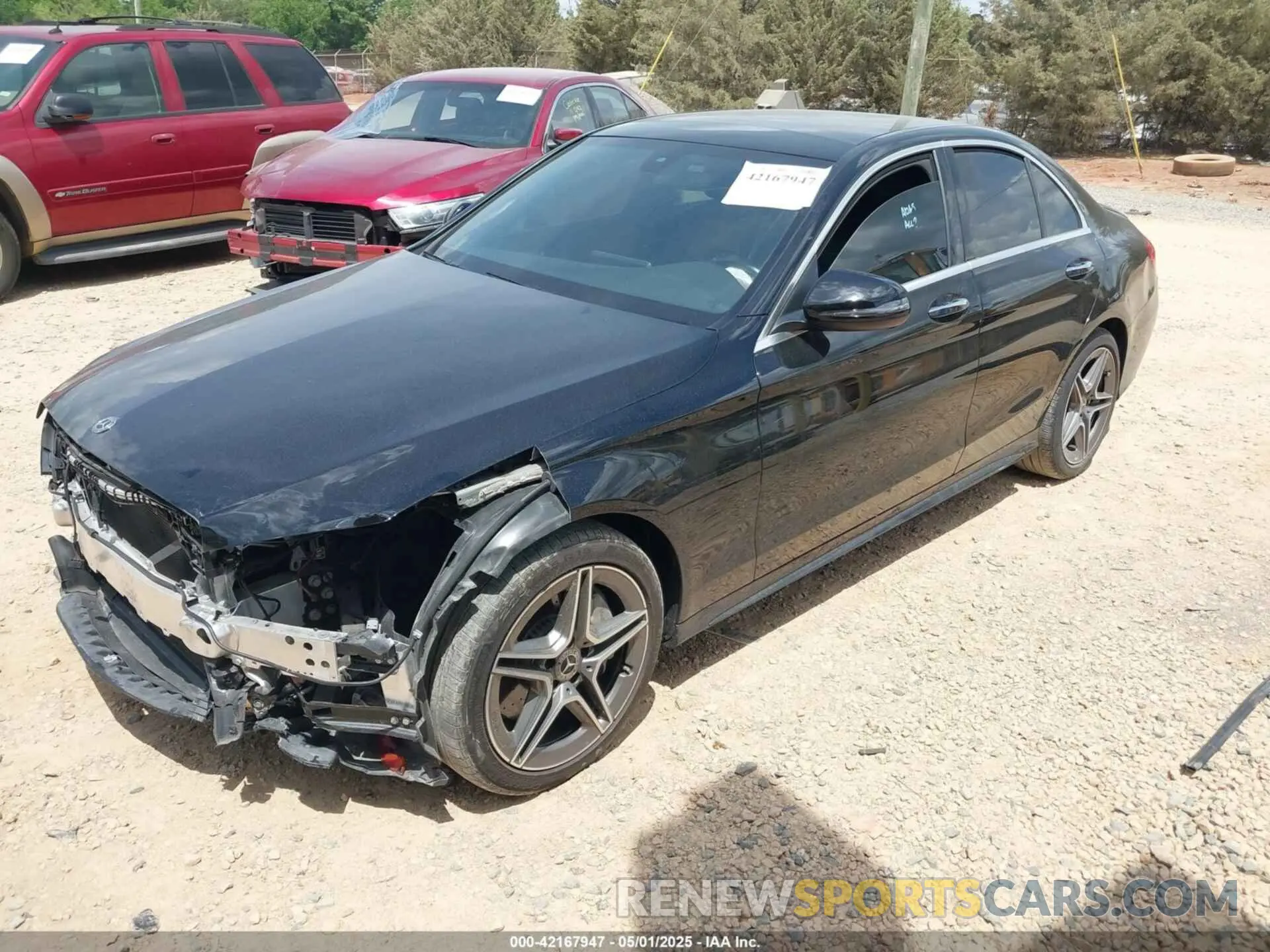 2 Photograph of a damaged car 55SWF8EB2LU324170 MERCEDES-BENZ C 300 2020