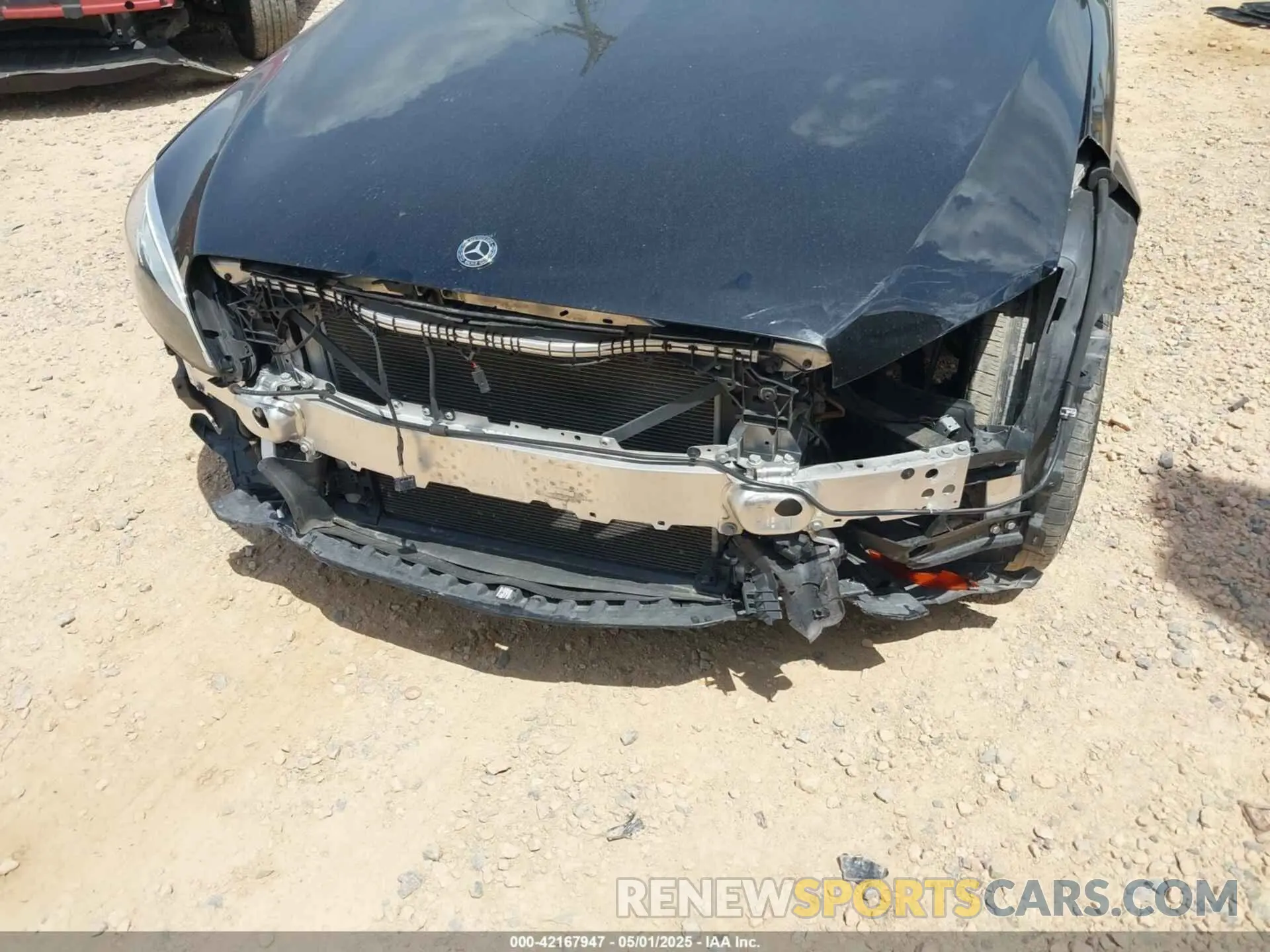 6 Photograph of a damaged car 55SWF8EB2LU324170 MERCEDES-BENZ C 300 2020