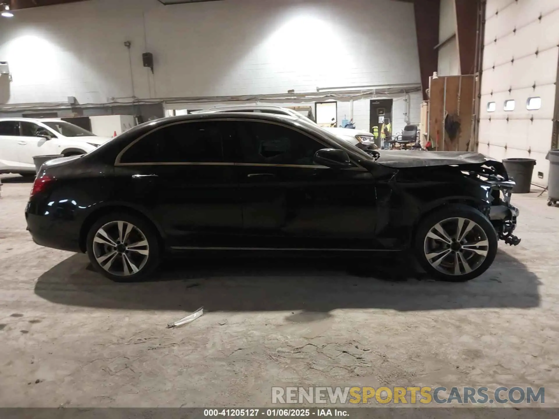13 Photograph of a damaged car 55SWF8EB3LU327384 MERCEDES-BENZ C 300 2020