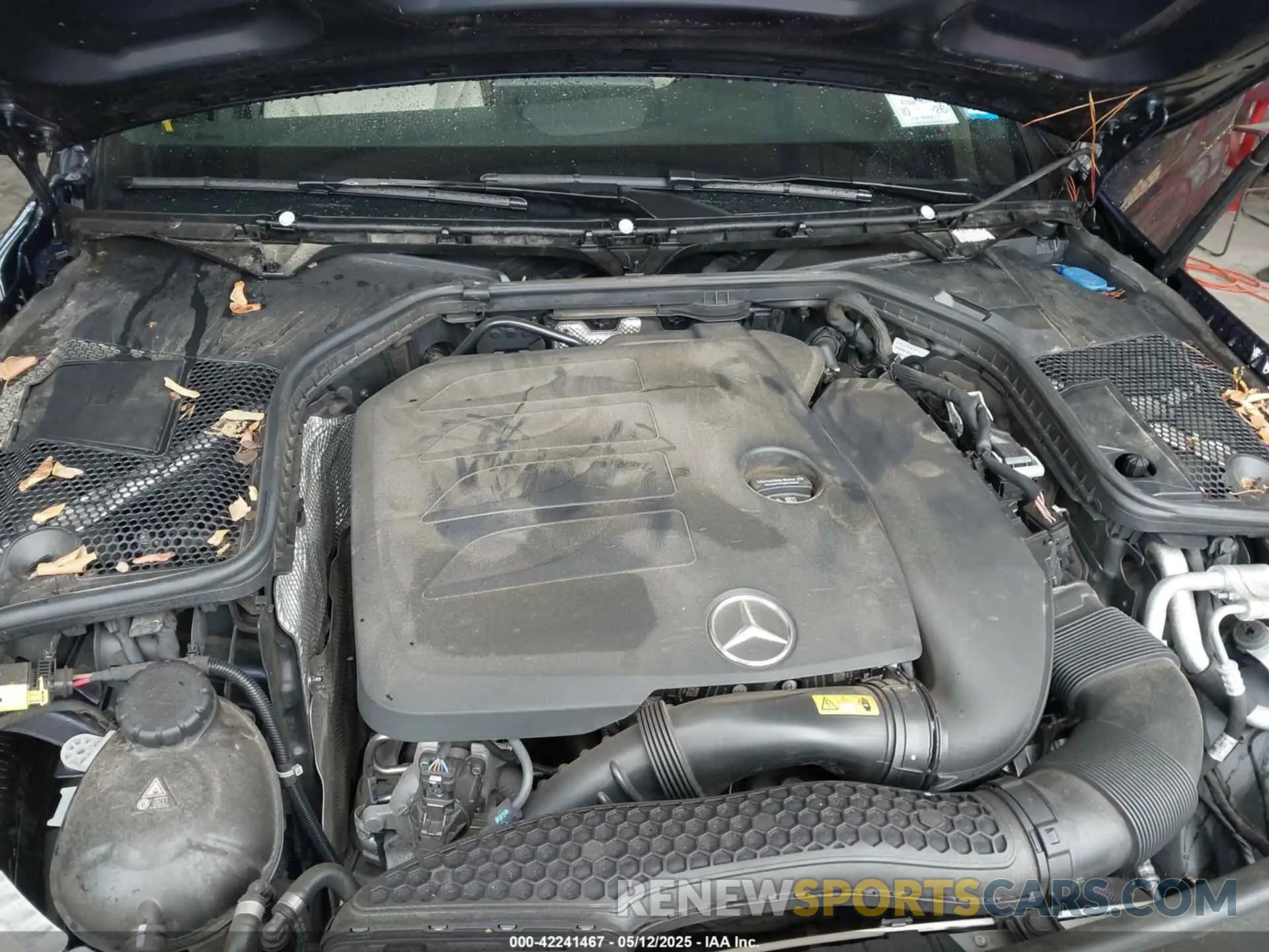 10 Photograph of a damaged car 55SWF8EB7LU323421 MERCEDES-BENZ C 300 2020