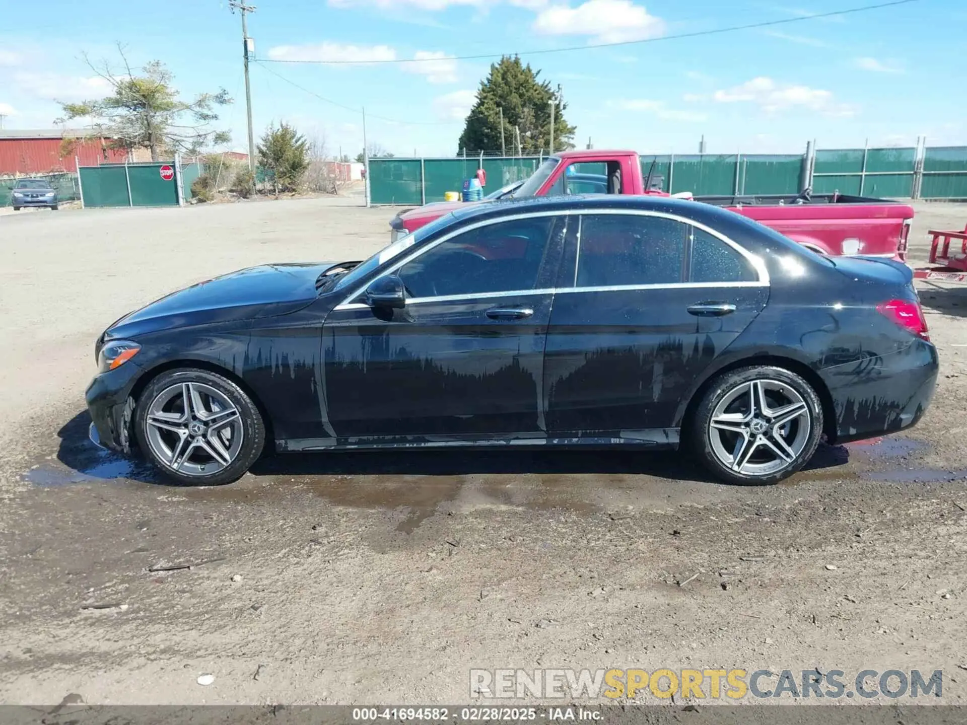 14 Photograph of a damaged car 55SWF8EBXLU333246 MERCEDES-BENZ C 300 2020