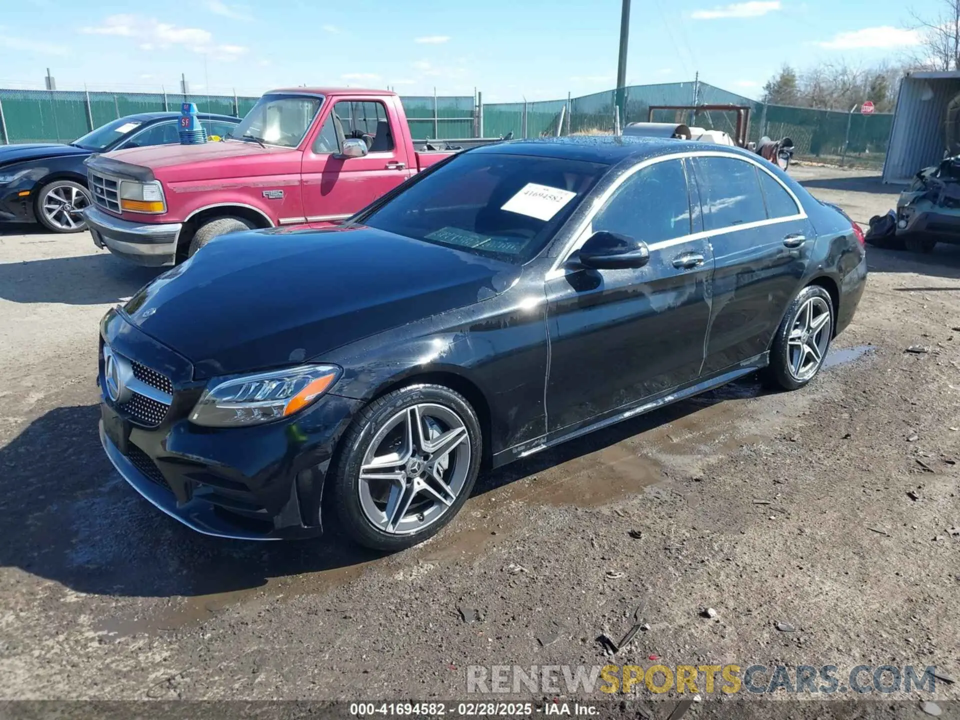 2 Photograph of a damaged car 55SWF8EBXLU333246 MERCEDES-BENZ C 300 2020