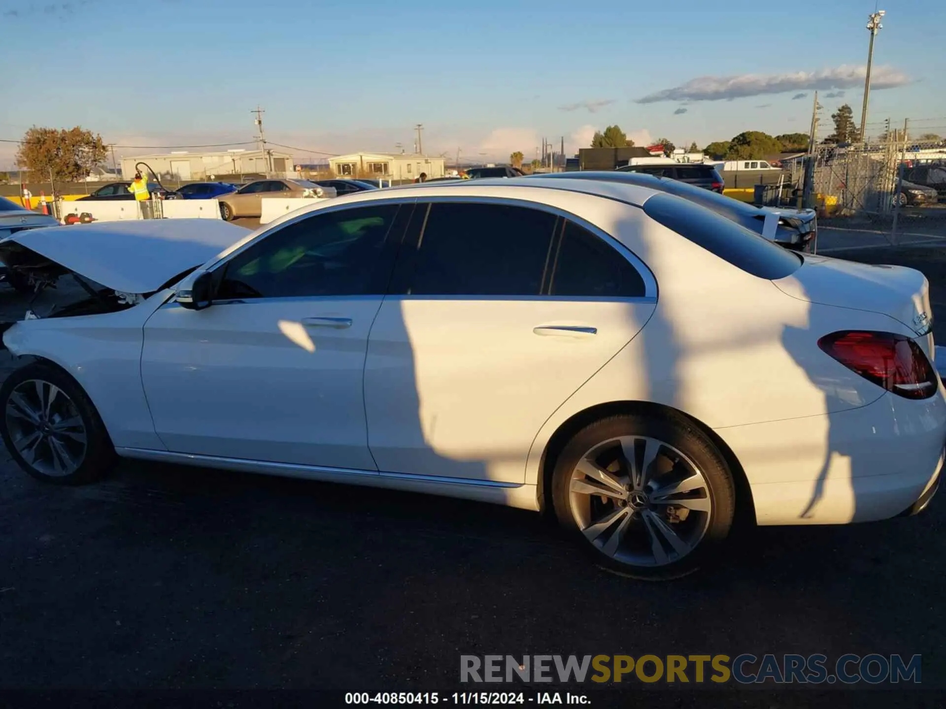 15 Photograph of a damaged car W1KWF8DB0LR572467 MERCEDES-BENZ C 300 2020