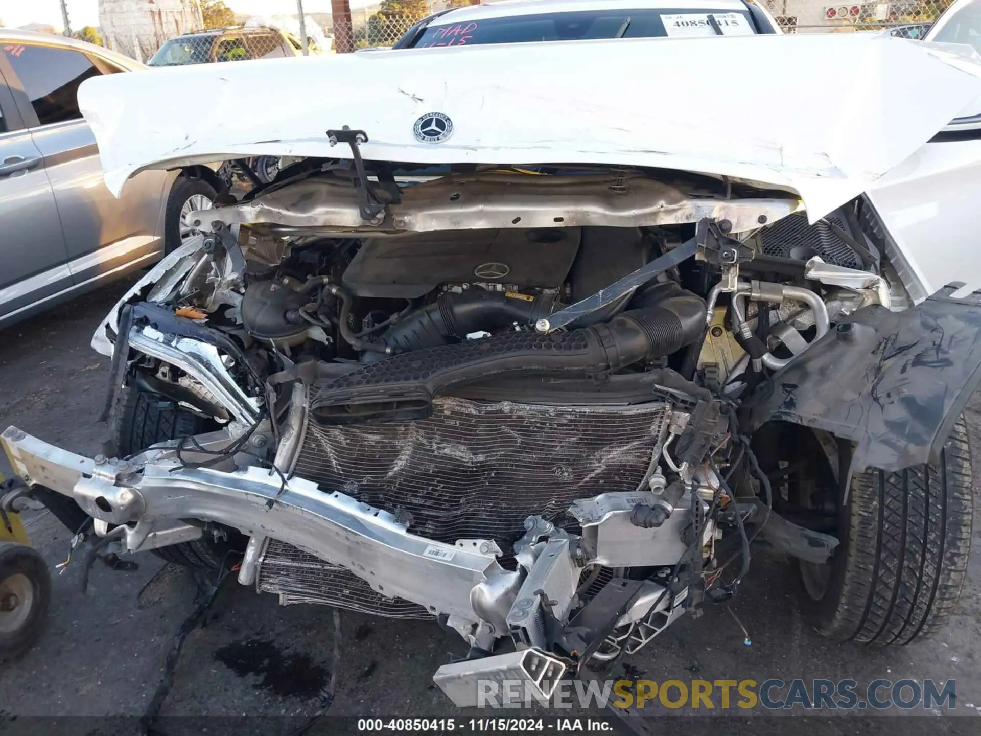 6 Photograph of a damaged car W1KWF8DB0LR572467 MERCEDES-BENZ C 300 2020