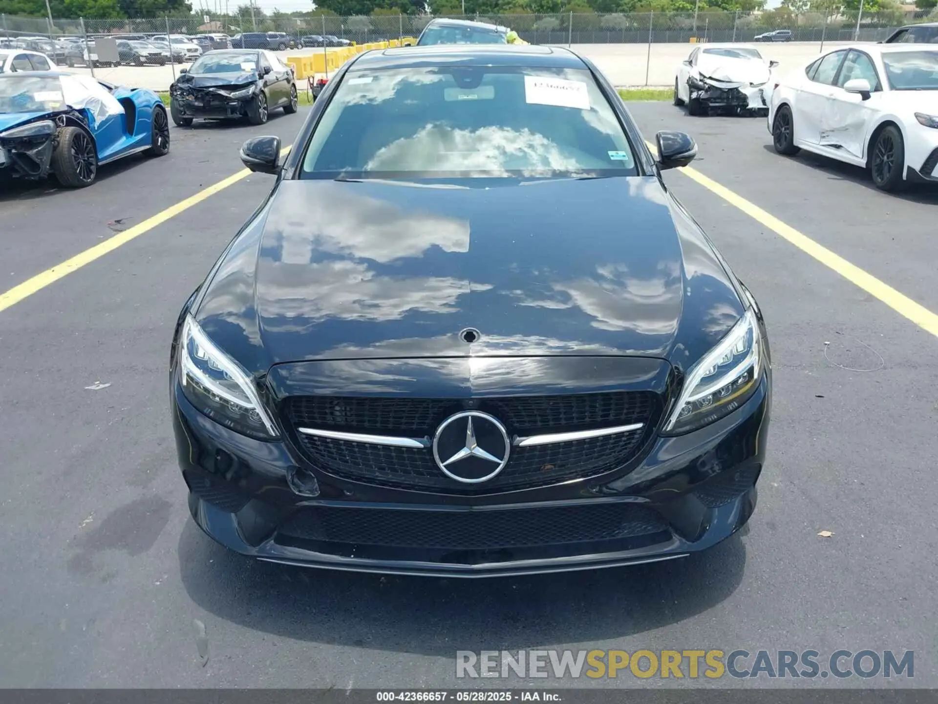 13 Photograph of a damaged car W1KWF8DB4LR581964 MERCEDES-BENZ C 300 2020