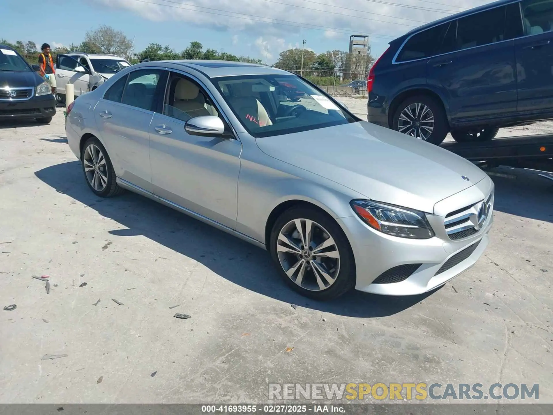 1 Photograph of a damaged car W1KWF8DB4LR598862 MERCEDES-BENZ C 300 2020