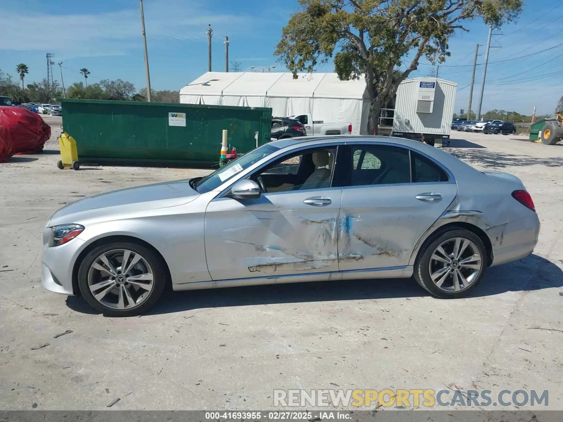 14 Photograph of a damaged car W1KWF8DB4LR598862 MERCEDES-BENZ C 300 2020