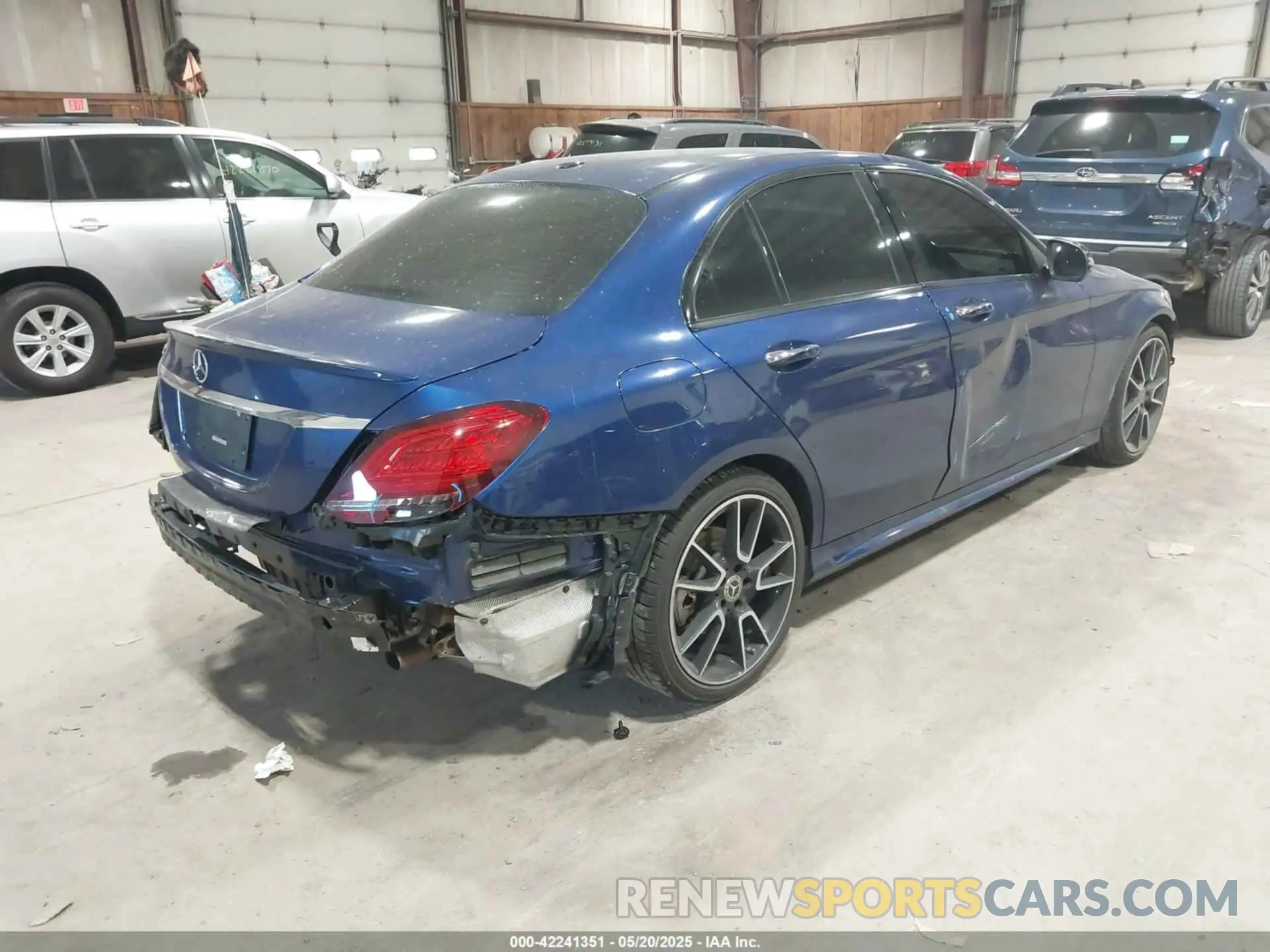 4 Photograph of a damaged car W1KWF8DB5LR569967 MERCEDES-BENZ C 300 2020