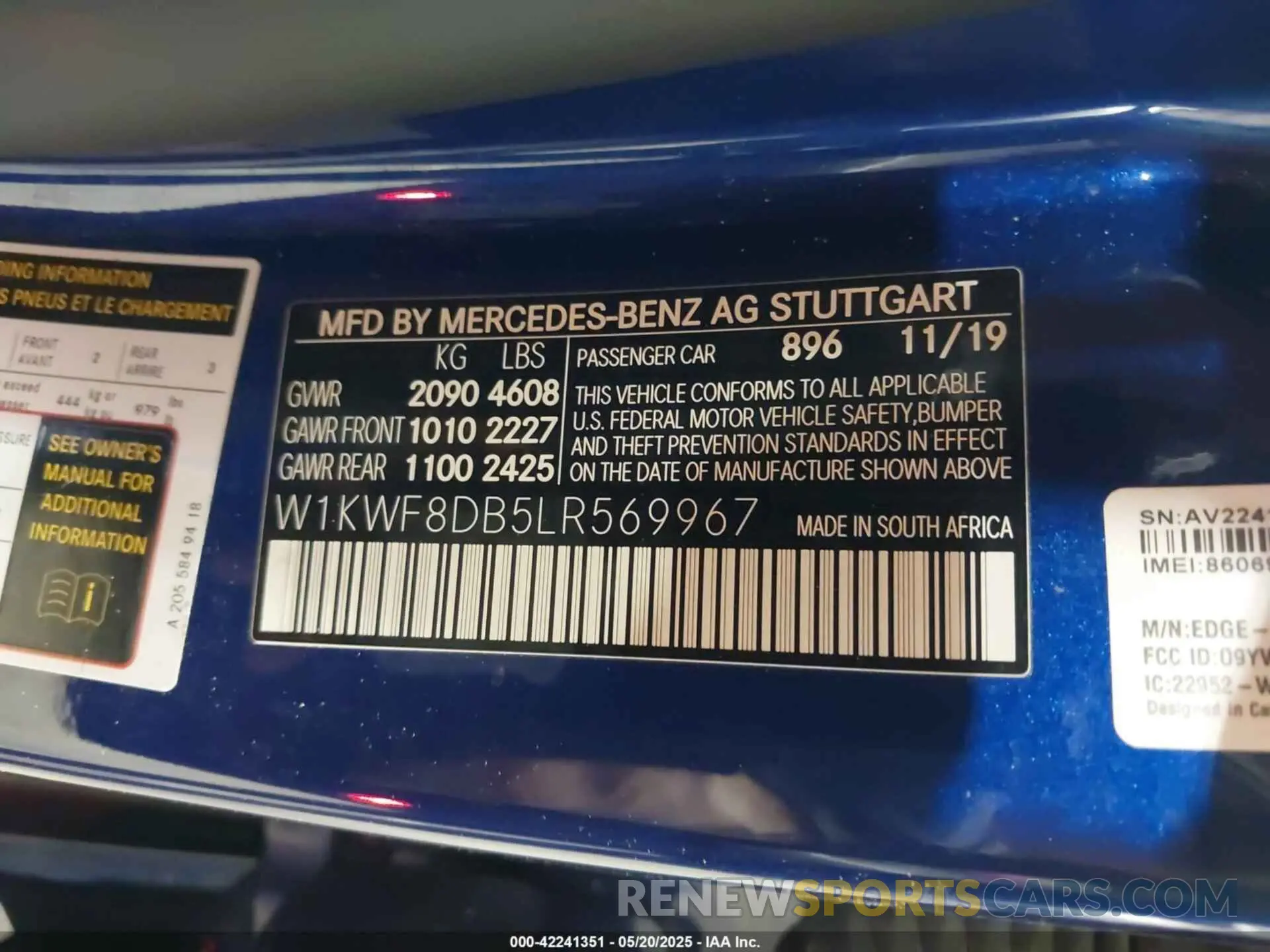 9 Photograph of a damaged car W1KWF8DB5LR569967 MERCEDES-BENZ C 300 2020