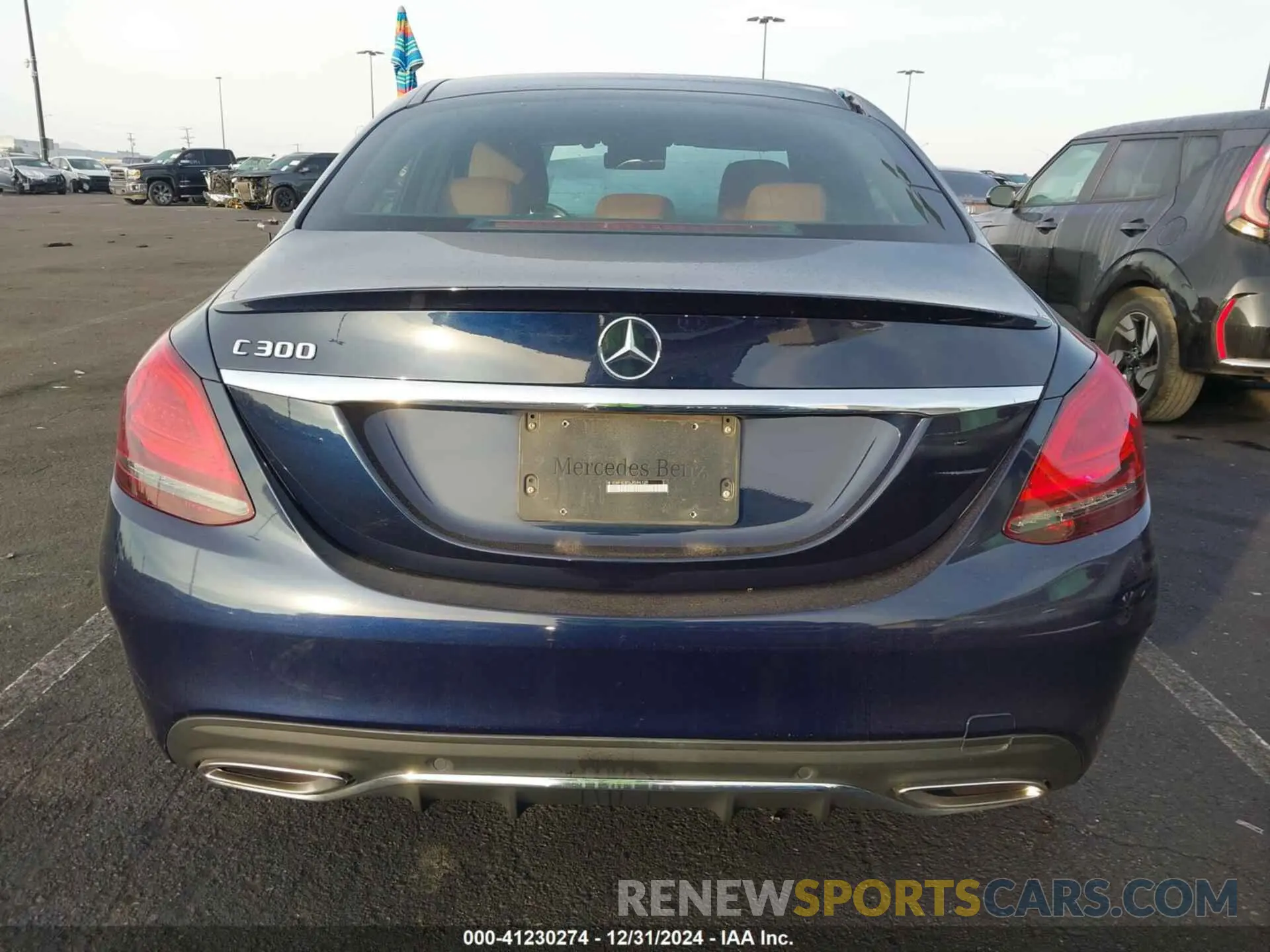 17 Photograph of a damaged car W1KWF8DB5LR594139 MERCEDES-BENZ C 300 2020