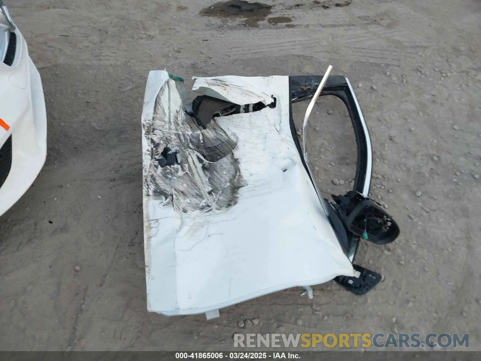 12 Photograph of a damaged car W1KWF8DB6LR574594 MERCEDES-BENZ C 300 2020