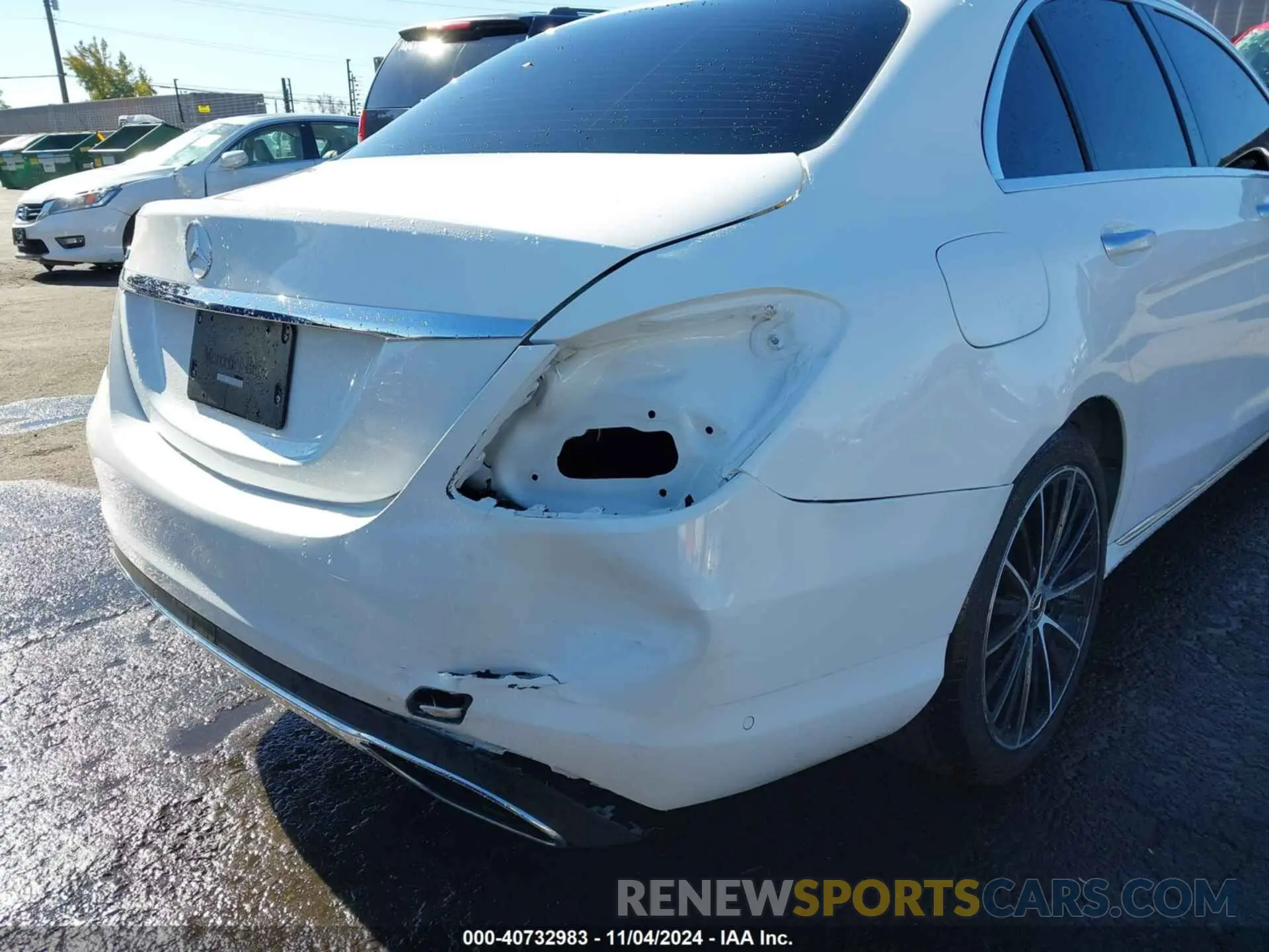 6 Photograph of a damaged car W1KWF8DB7LR599262 MERCEDES-BENZ C 300 2020