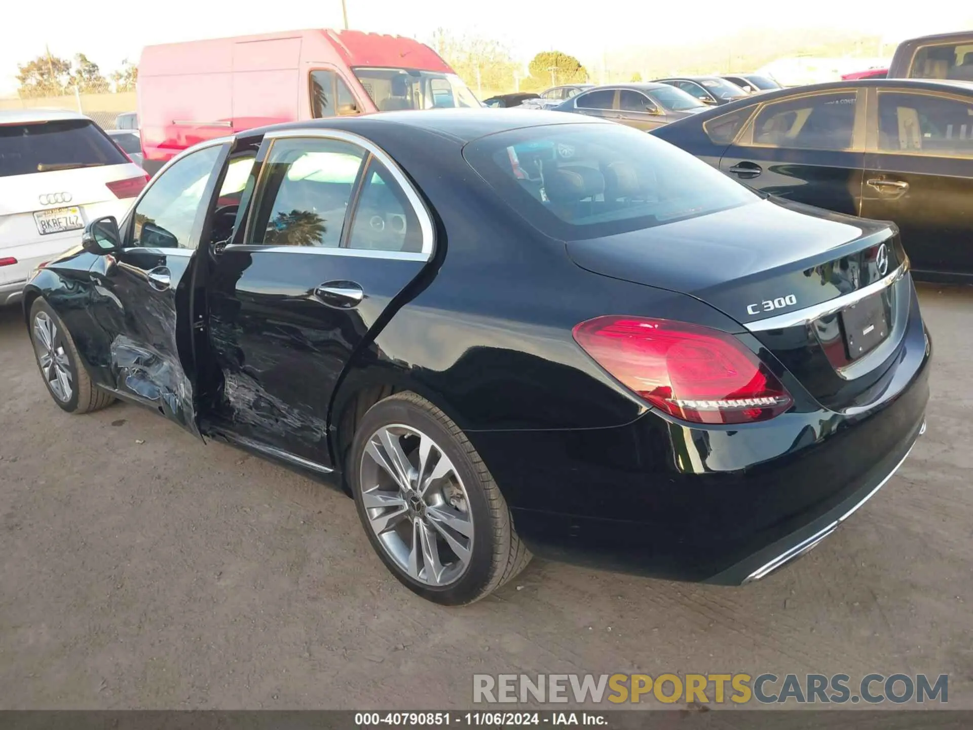 3 Photograph of a damaged car W1KWF8DBXLR597263 MERCEDES-BENZ C 300 2020