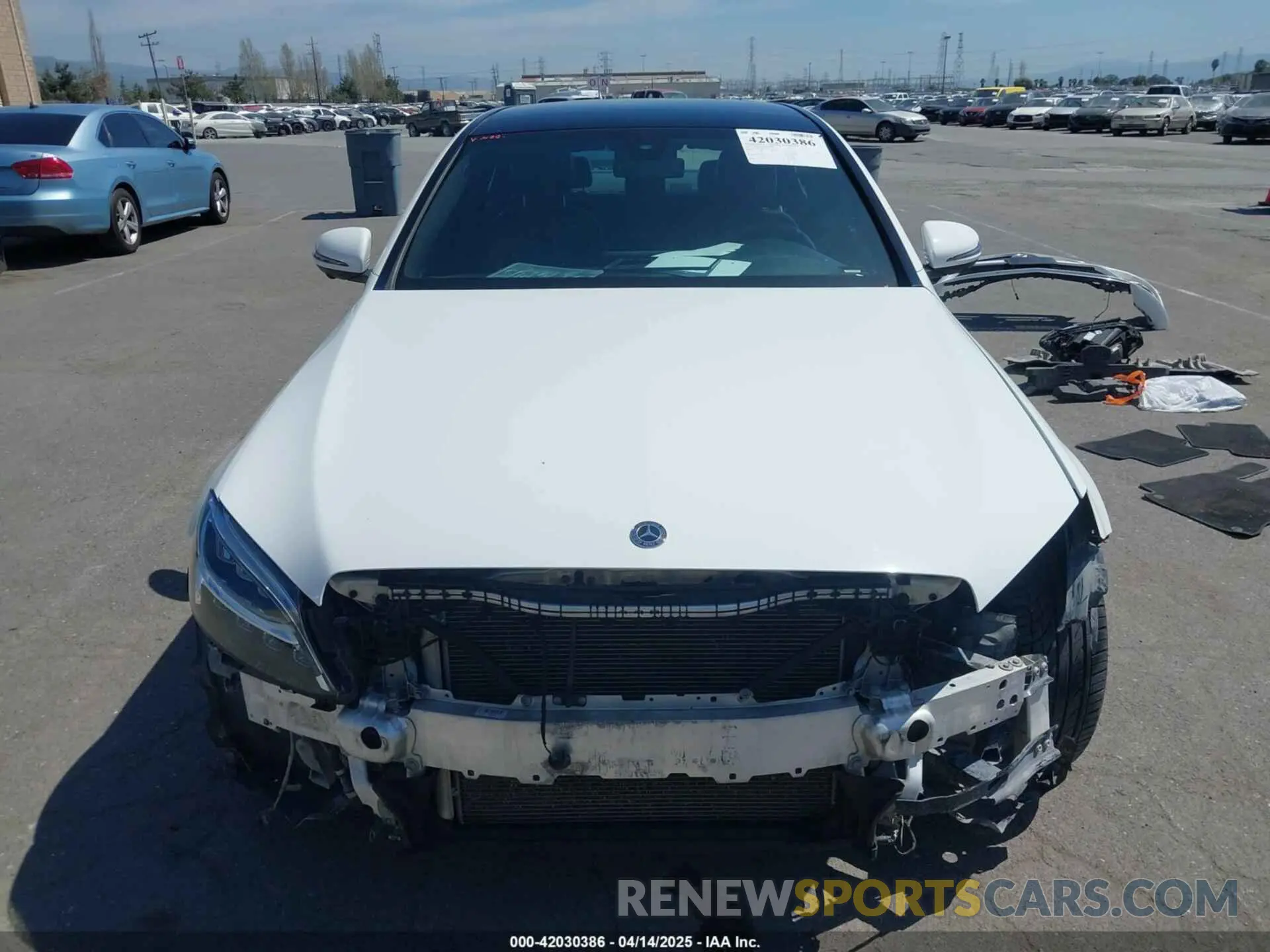13 Photograph of a damaged car W1KWF8DBXLR601604 MERCEDES-BENZ C 300 2020